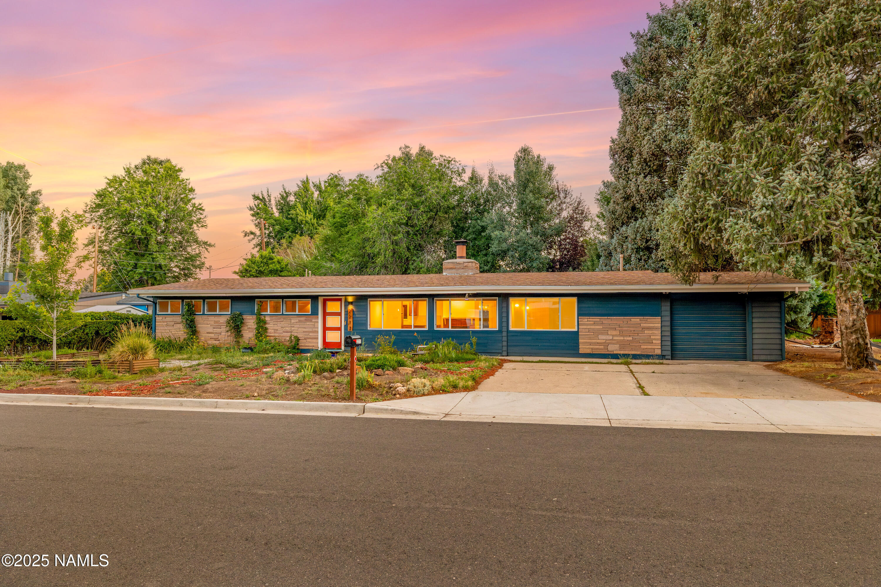 2217 N Talkington Drive