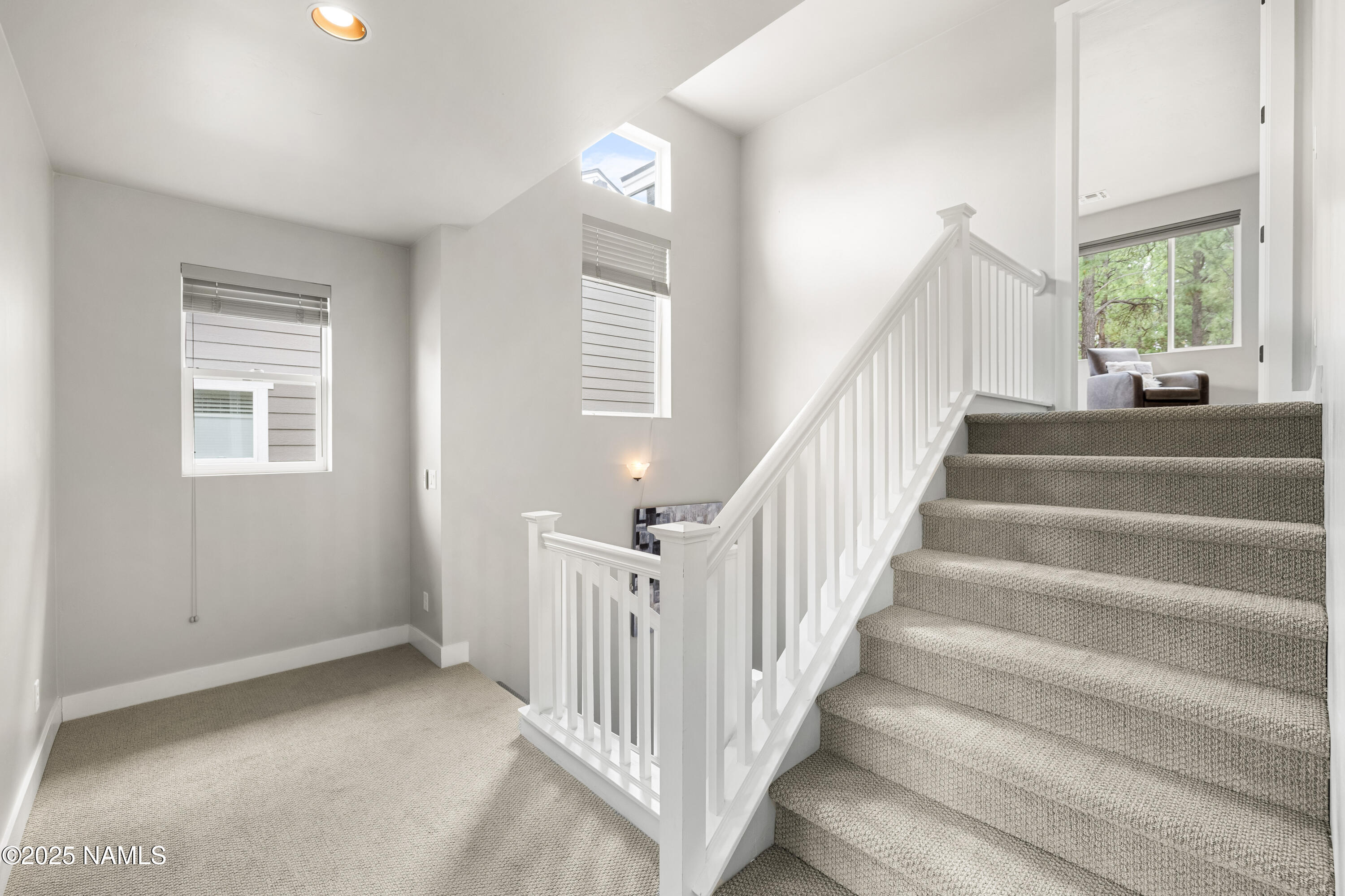 3285 S Hannah Lane
