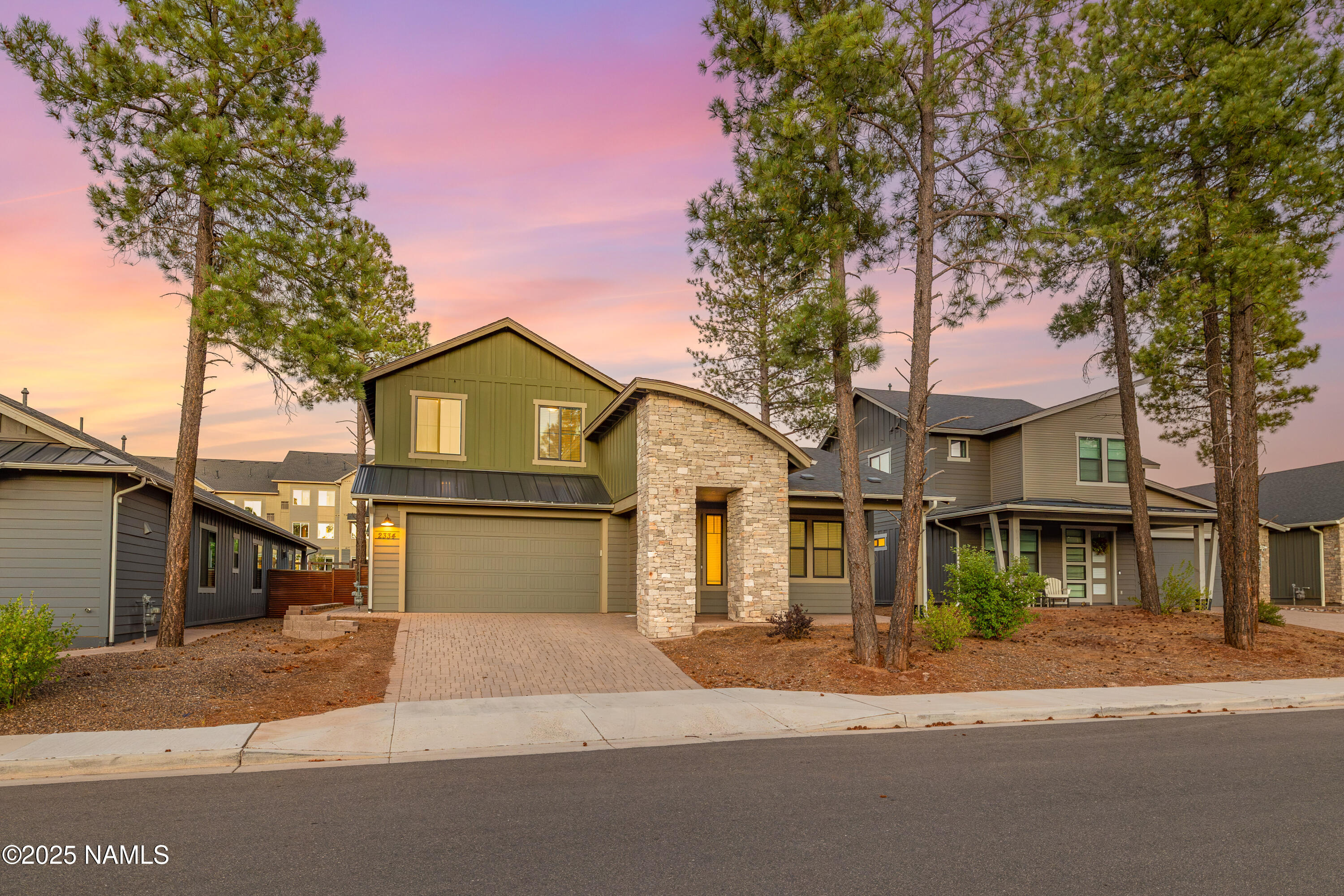 2334 S Polaris Way