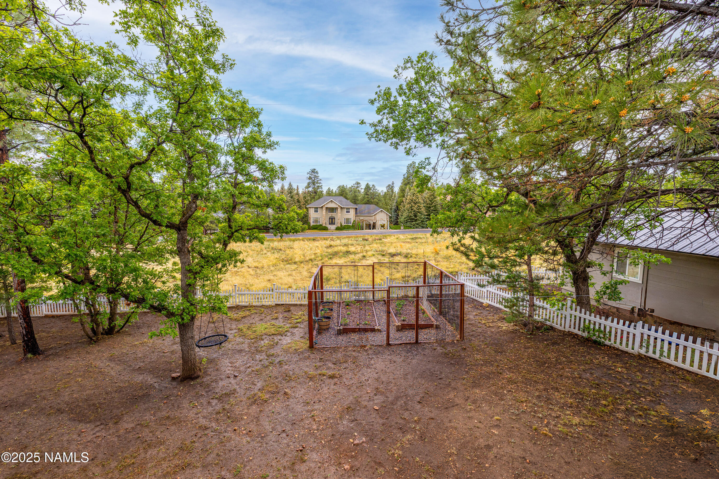 706 N Hulet Lane