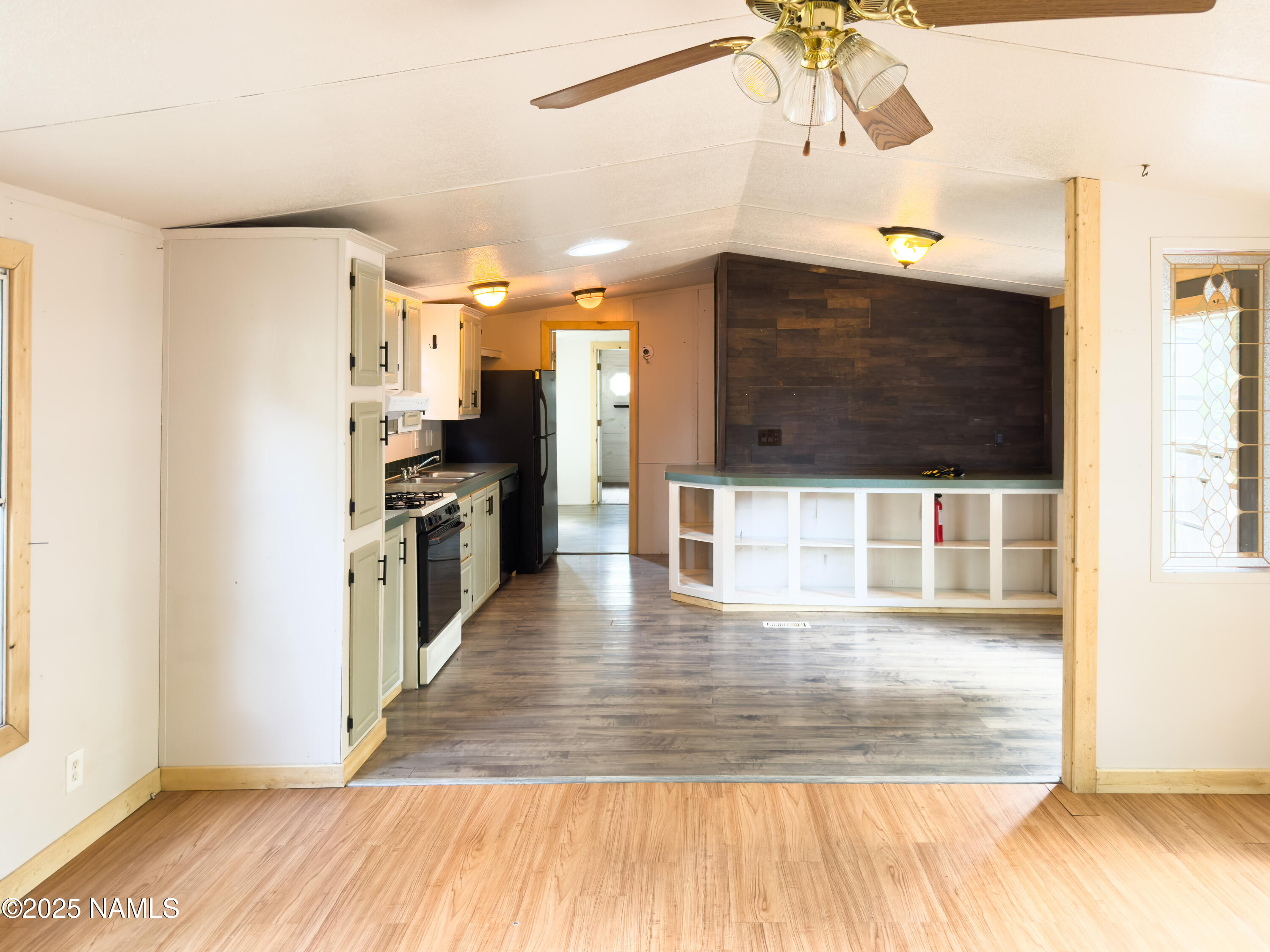 1450 W Kaibab Lane 11