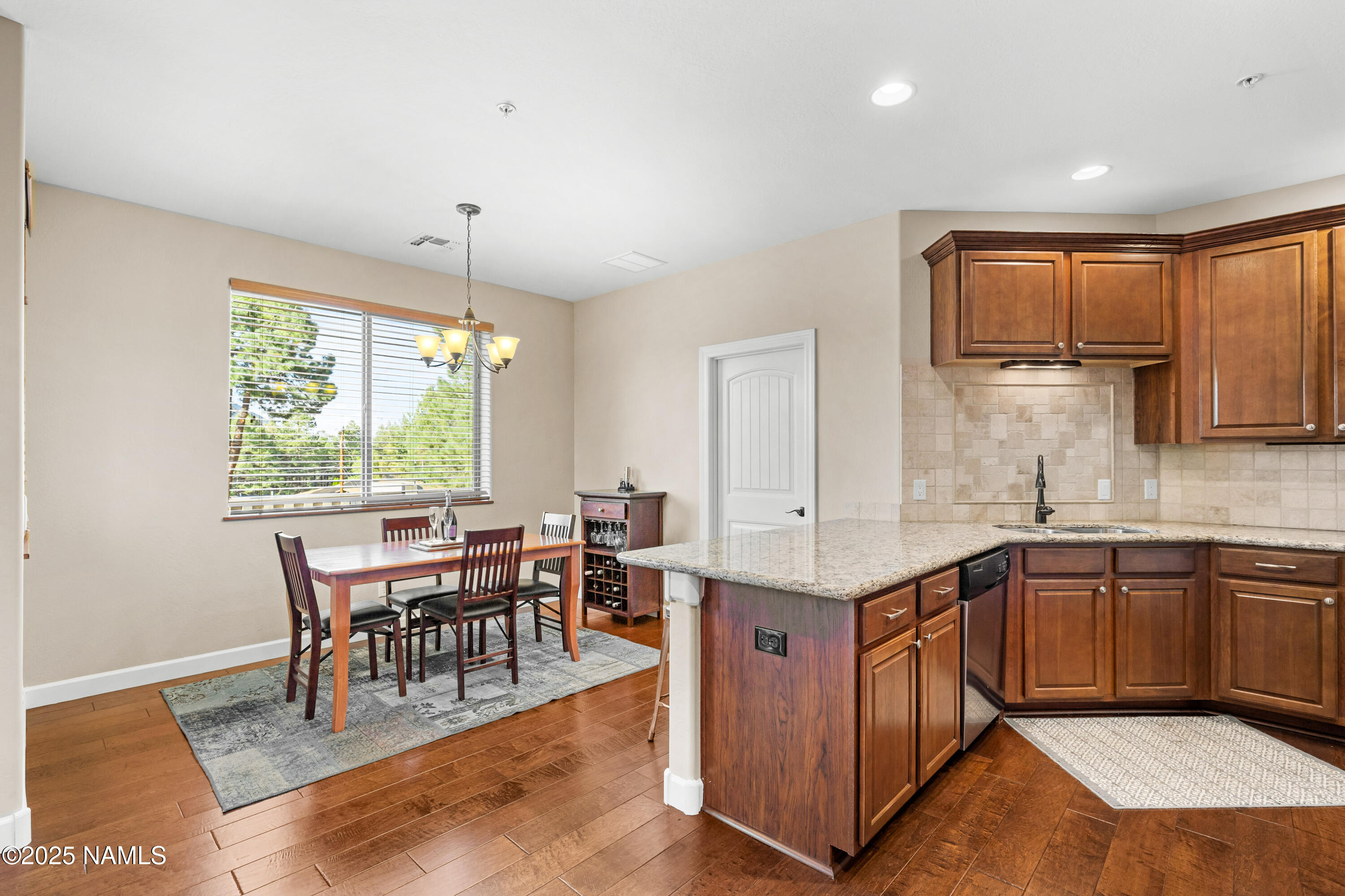 1174 E Dogwood Lane