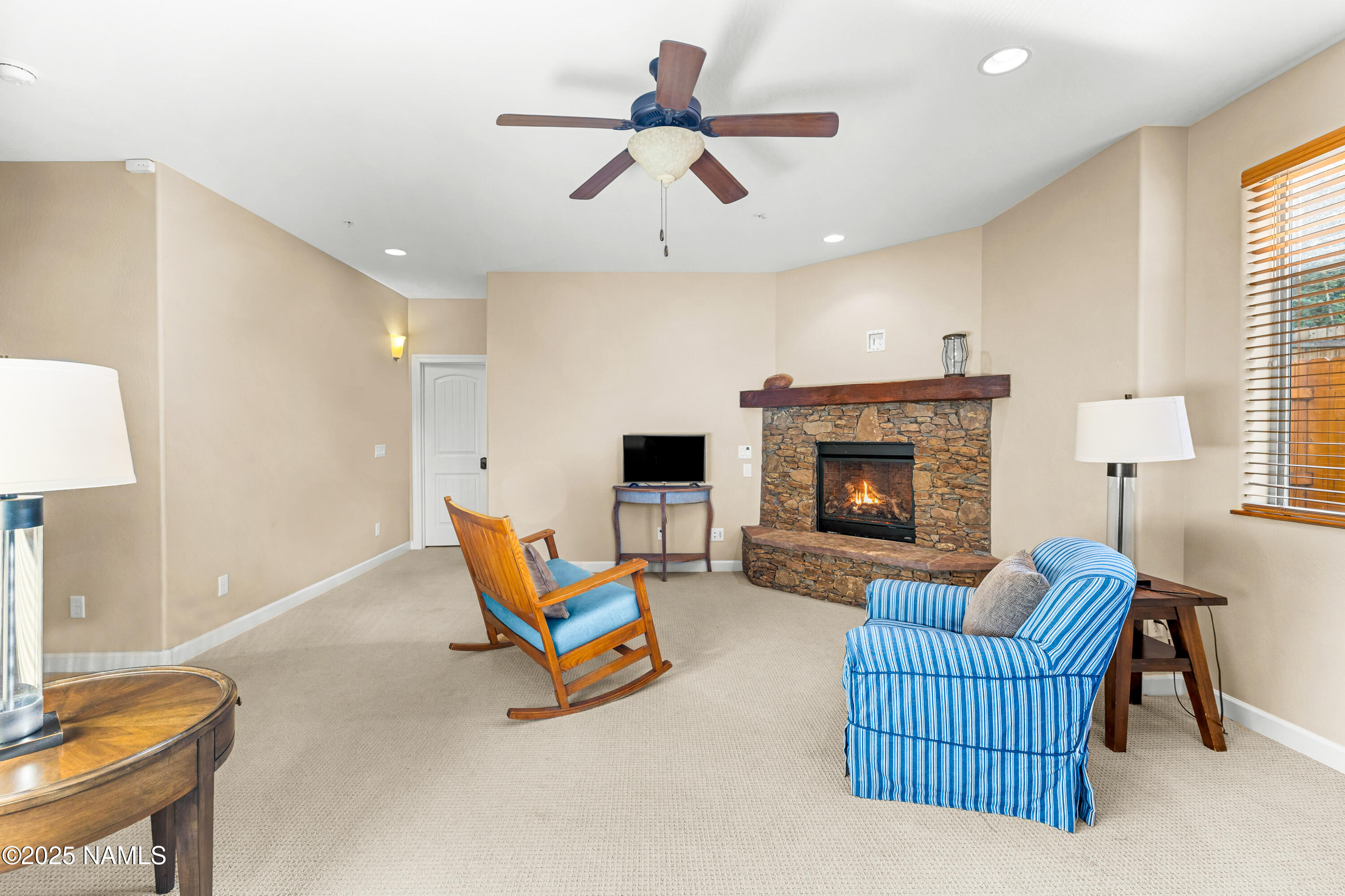 1174 E Dogwood Lane