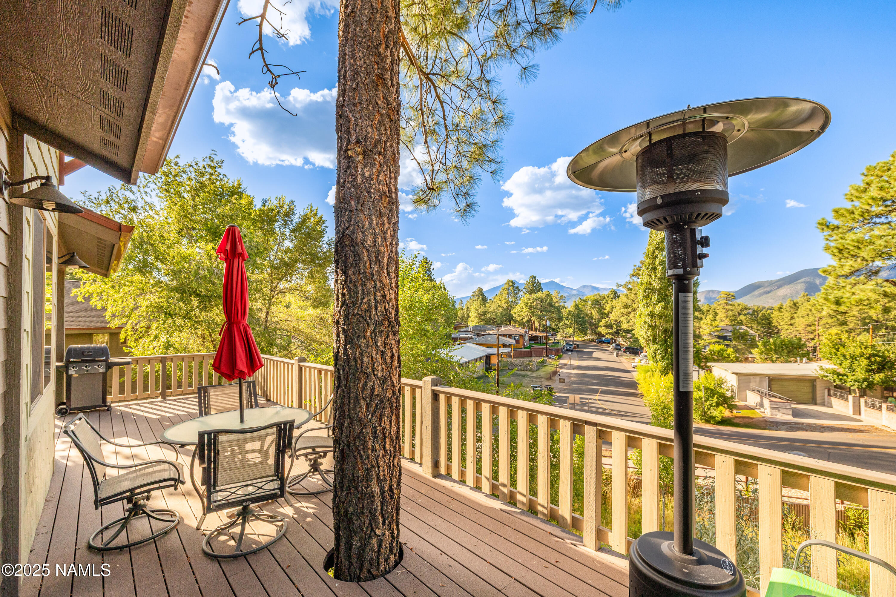 1174 E Dogwood Lane