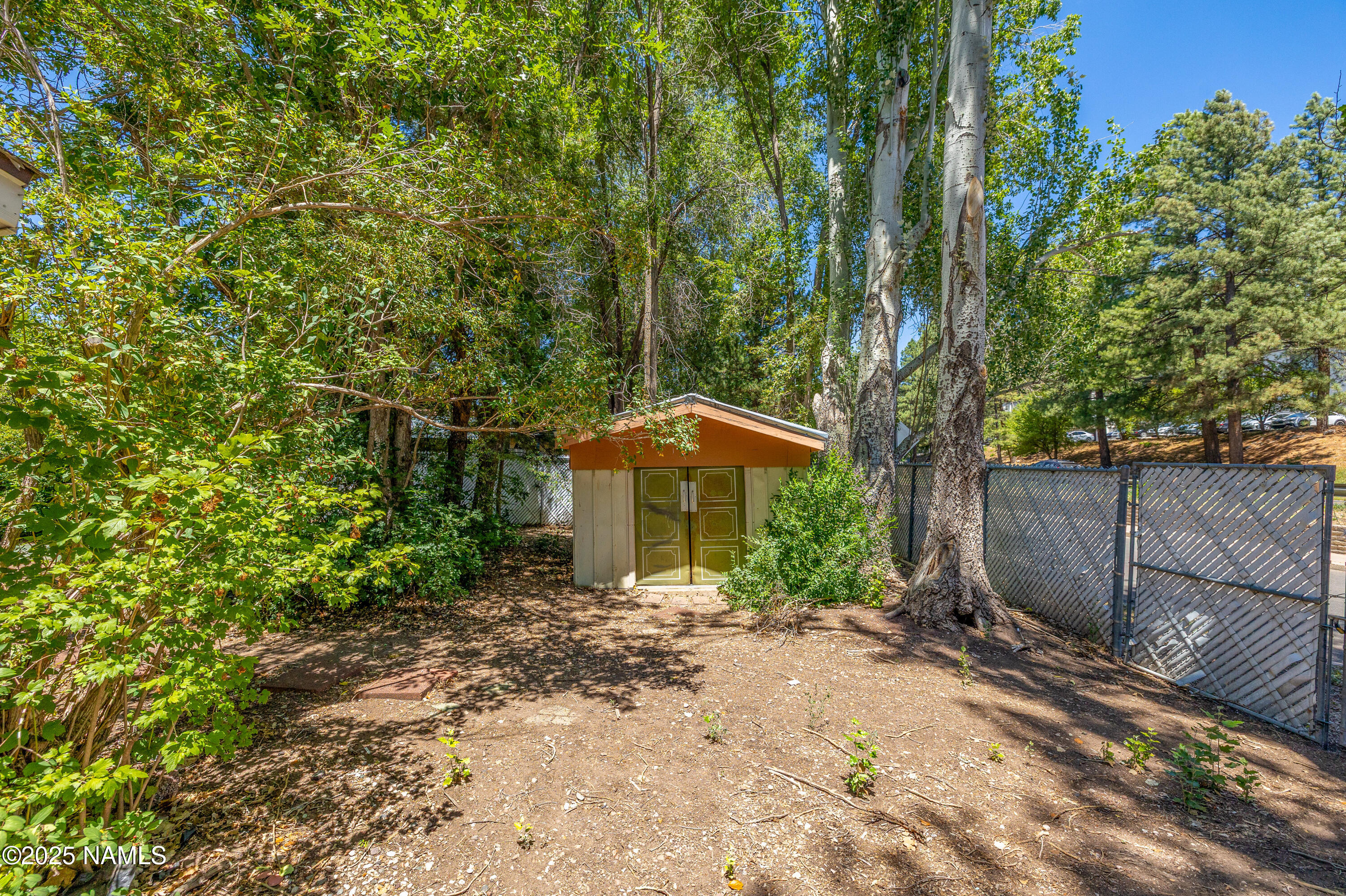 802 W Anderson Road