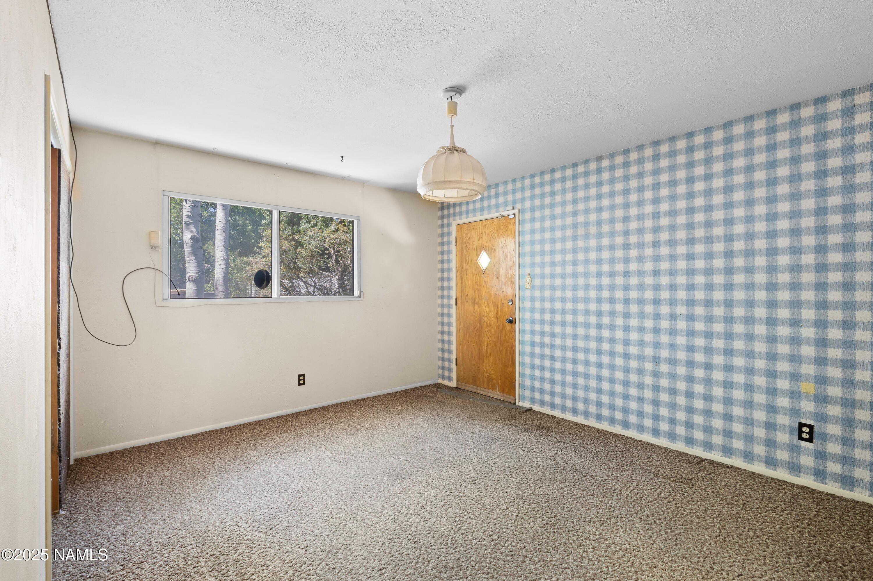802 W Anderson Road
