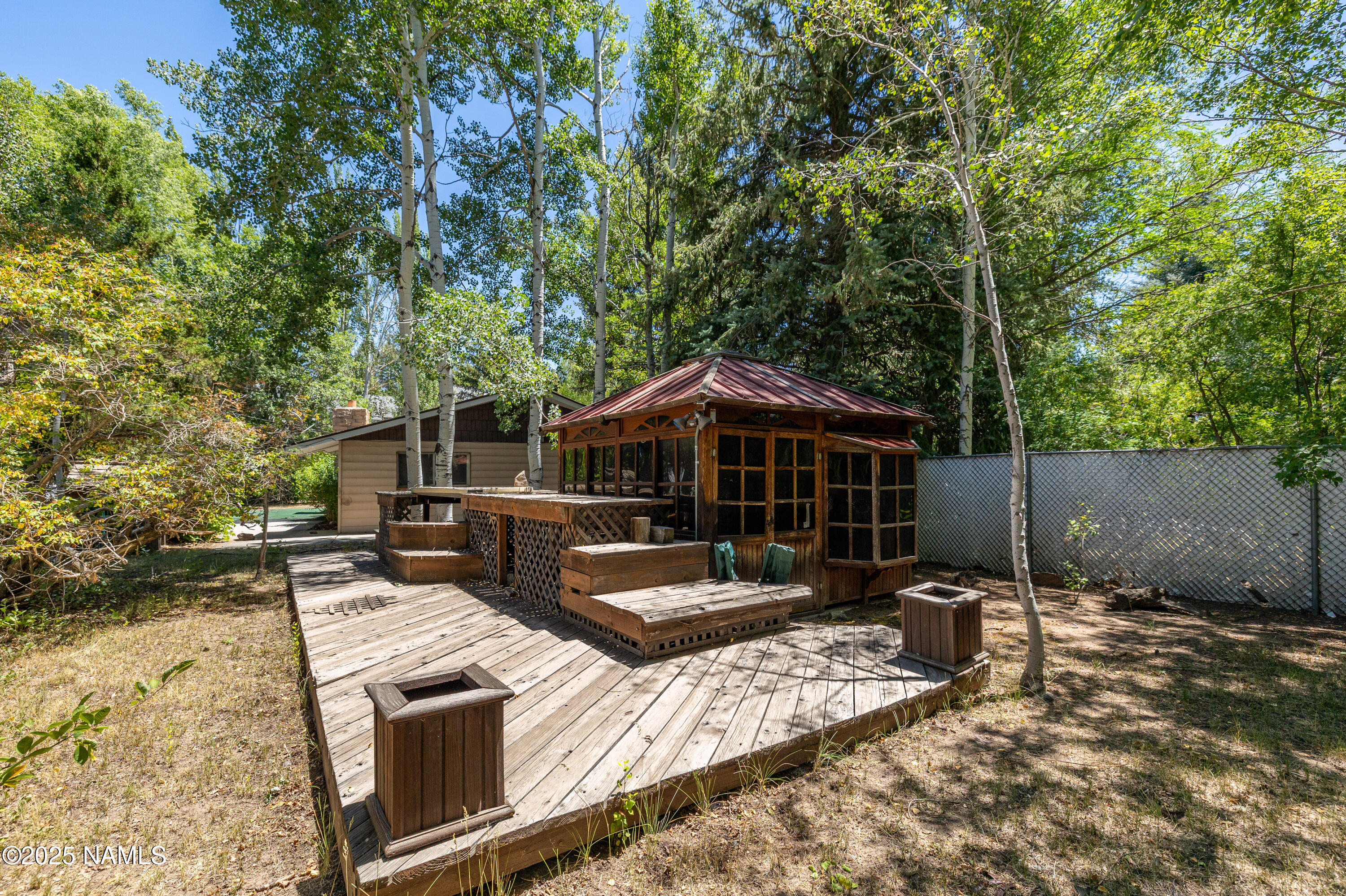 802 W Anderson Road