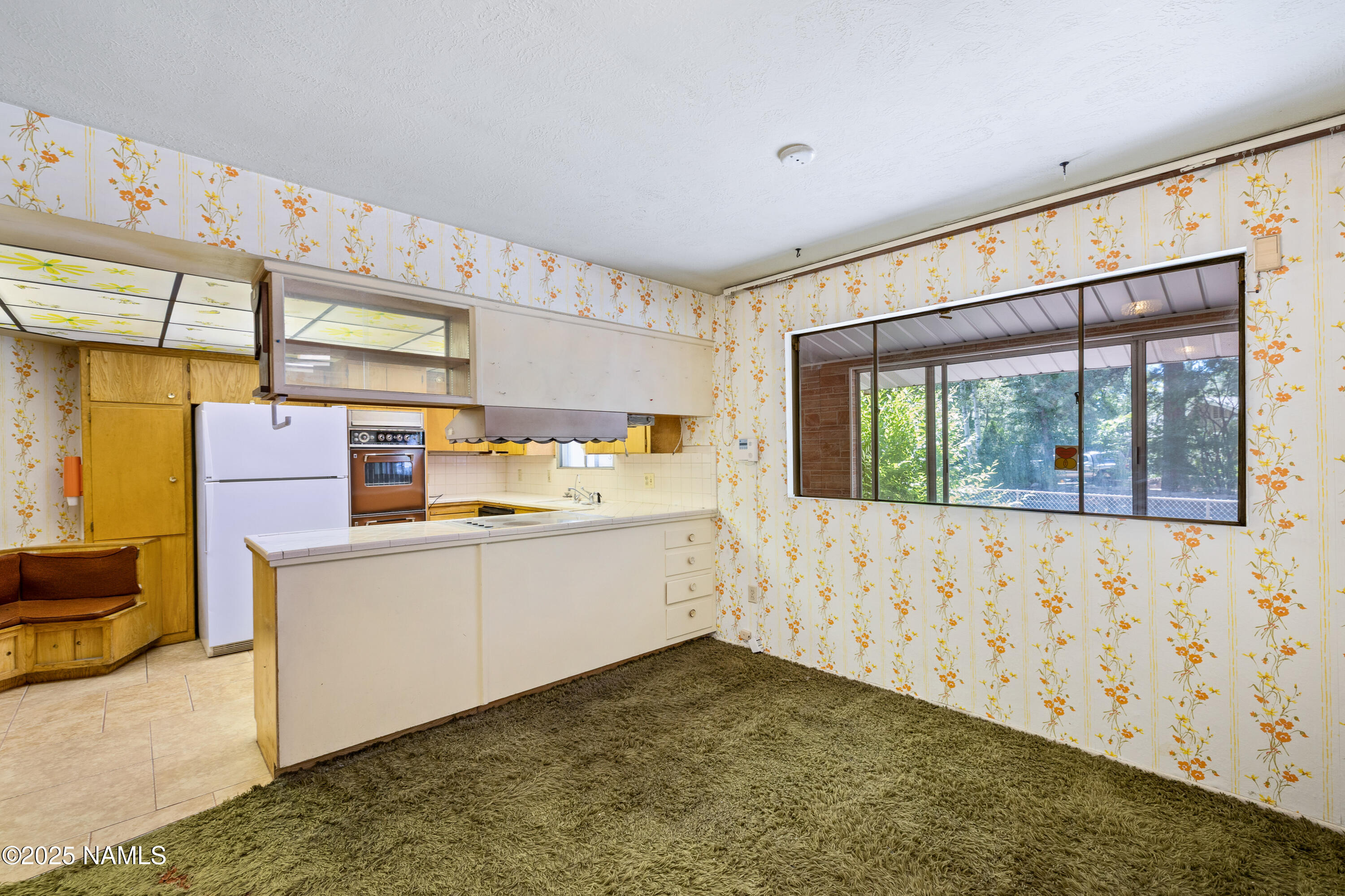 802 W Anderson Road