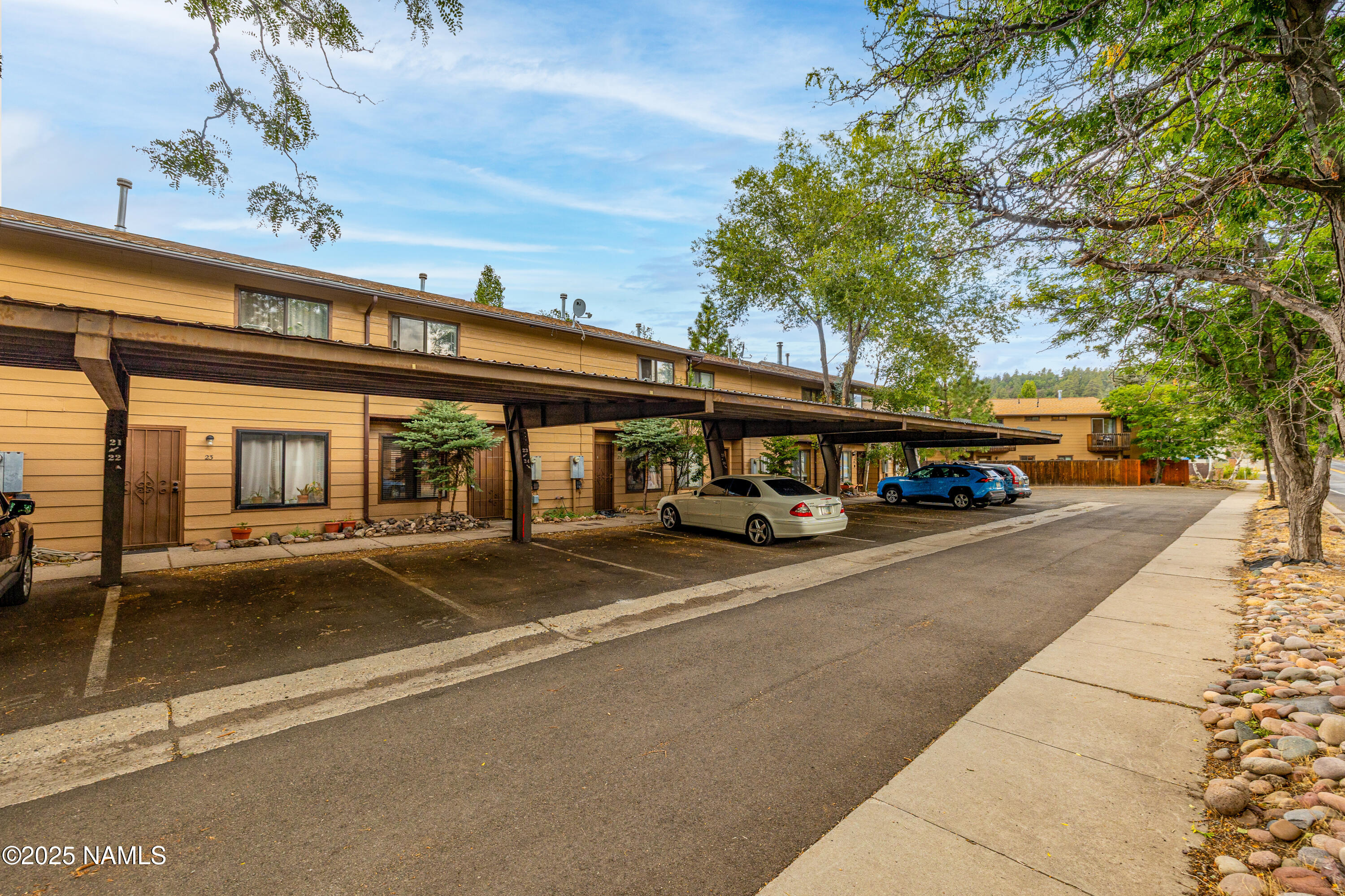 501 W Santa Fe Avenue, 24