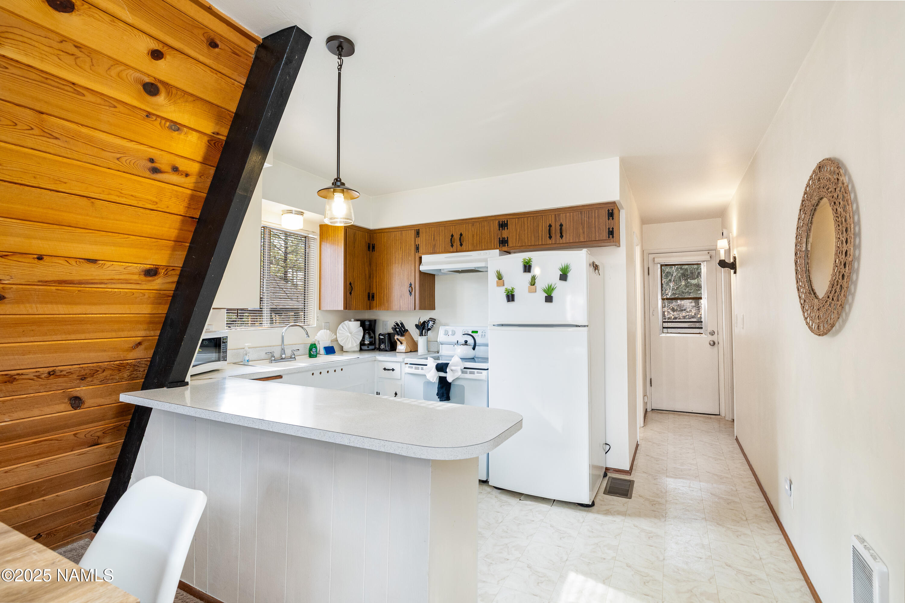 260 Sandia Circle