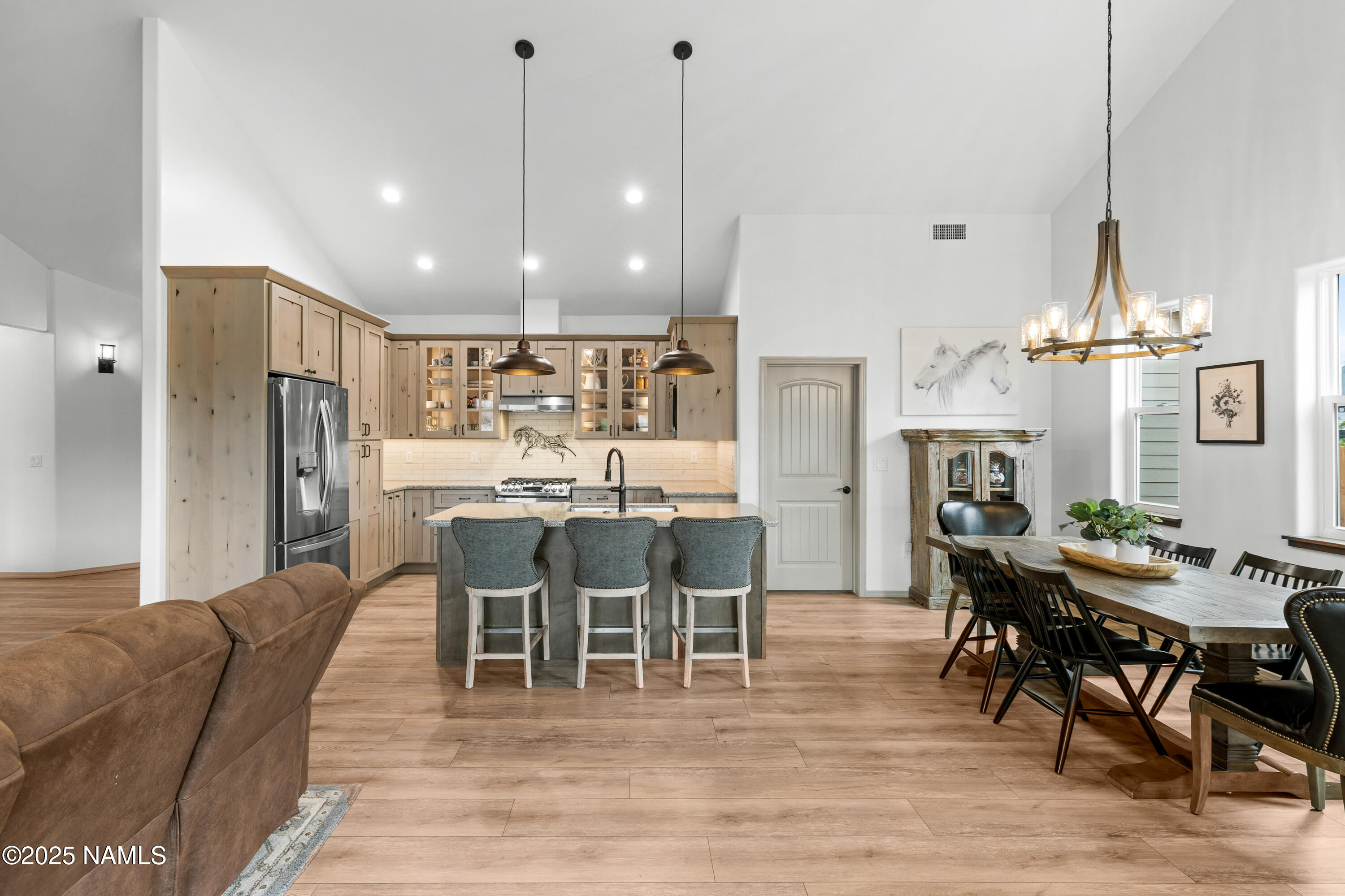 6633 Johnson Ranch Road