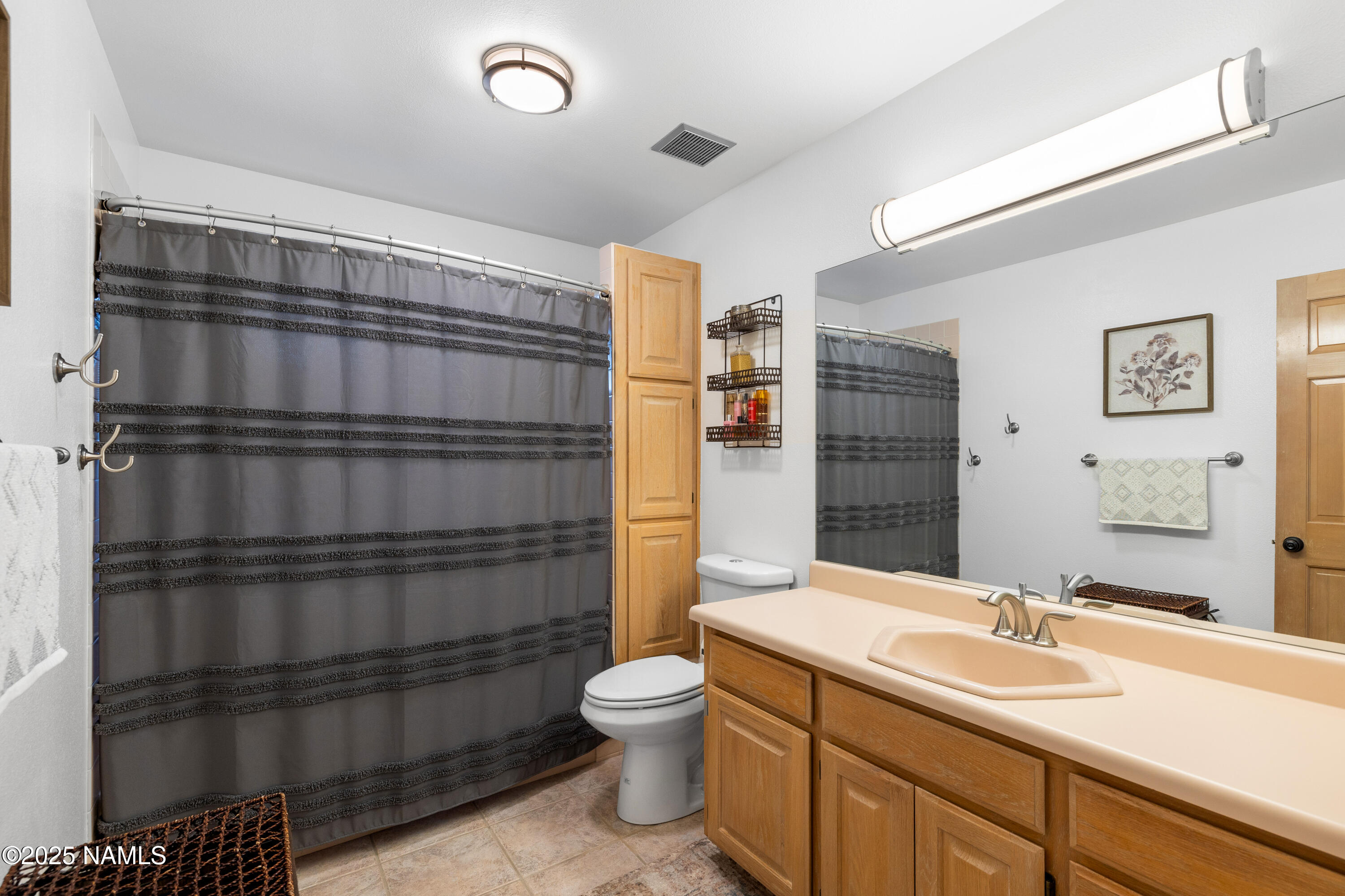 3831 Woodridge Way