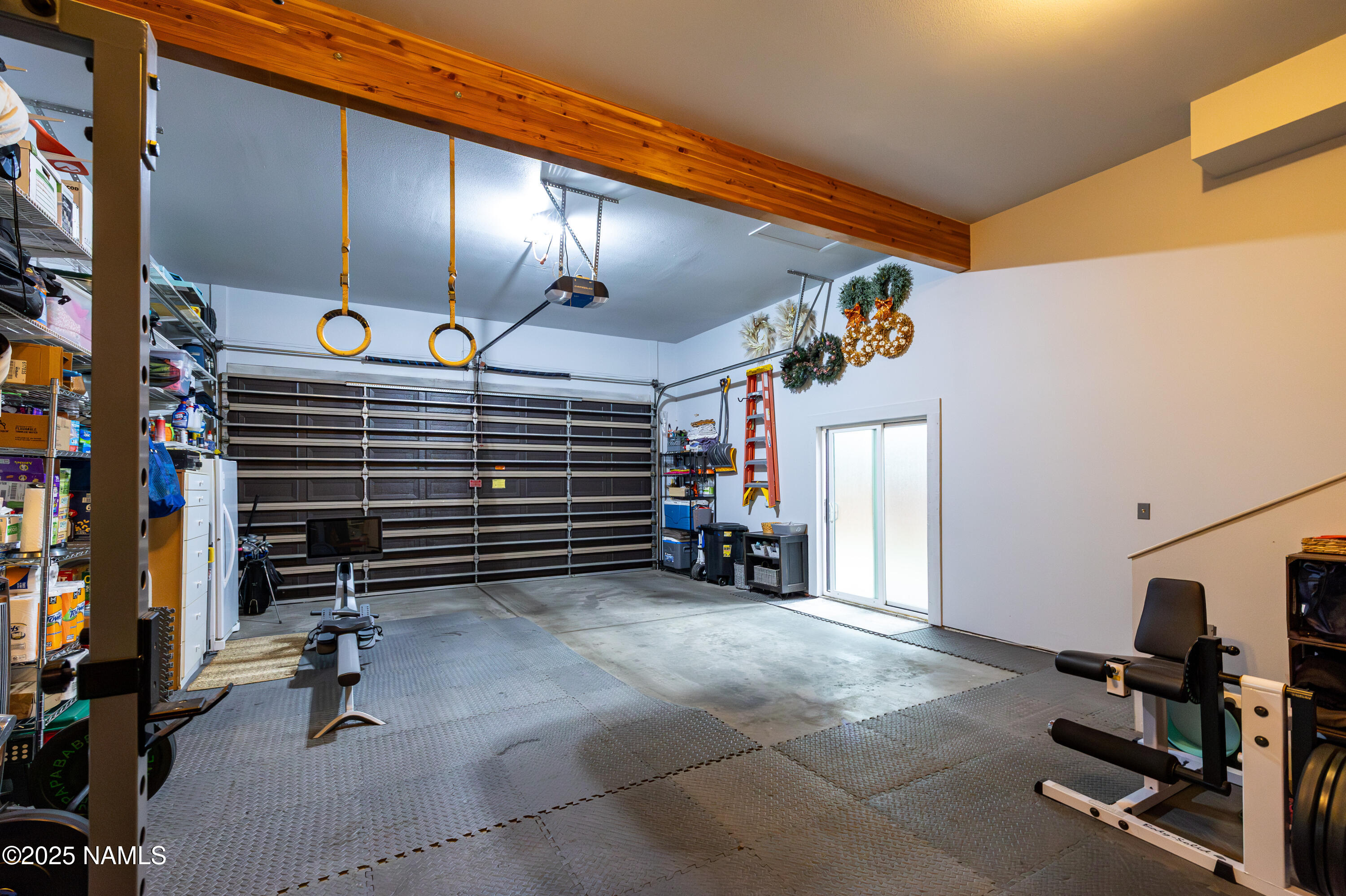 3831 Woodridge Way