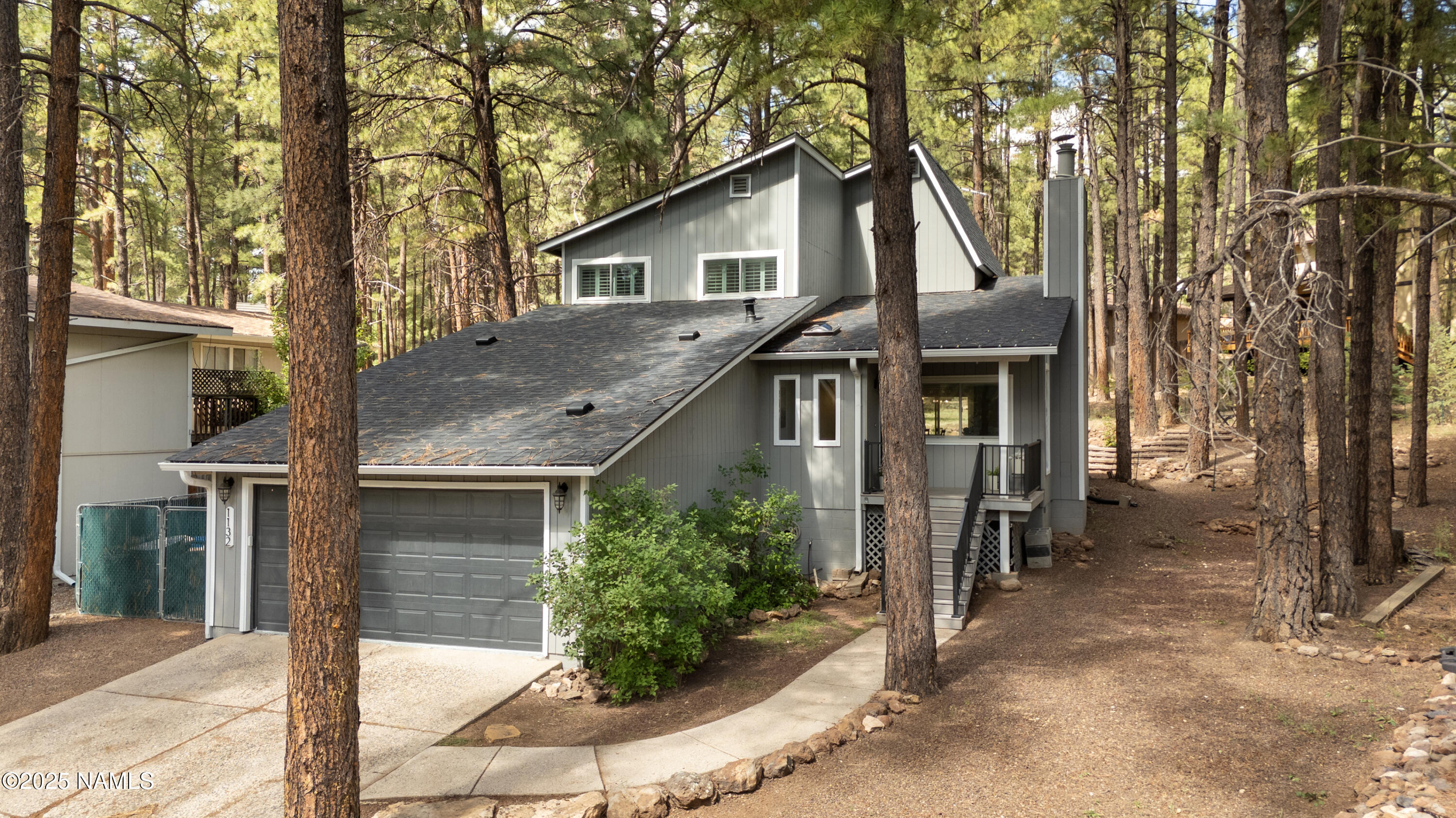 1132 W Ardrey Circle