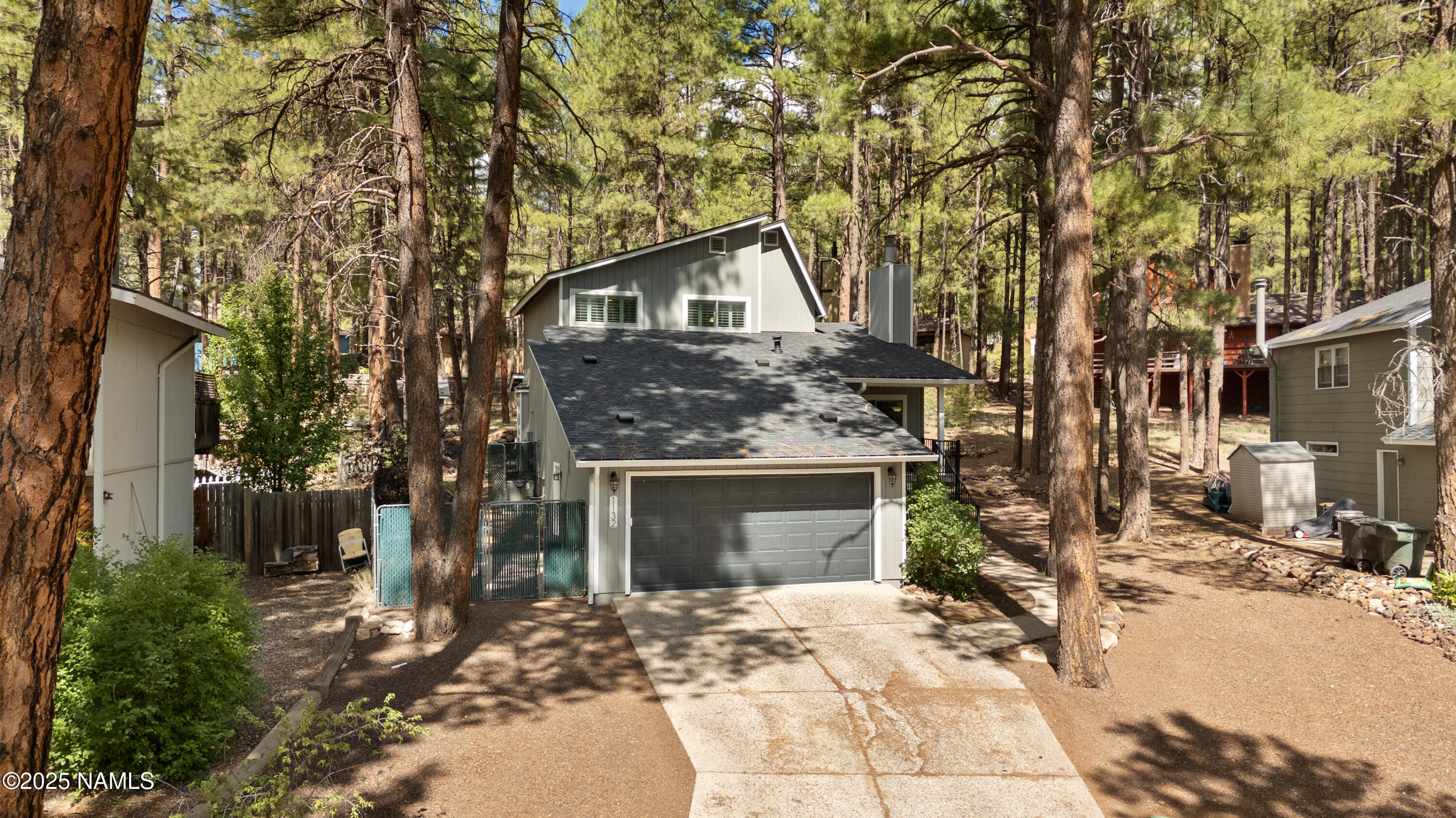 1132 W Ardrey Circle