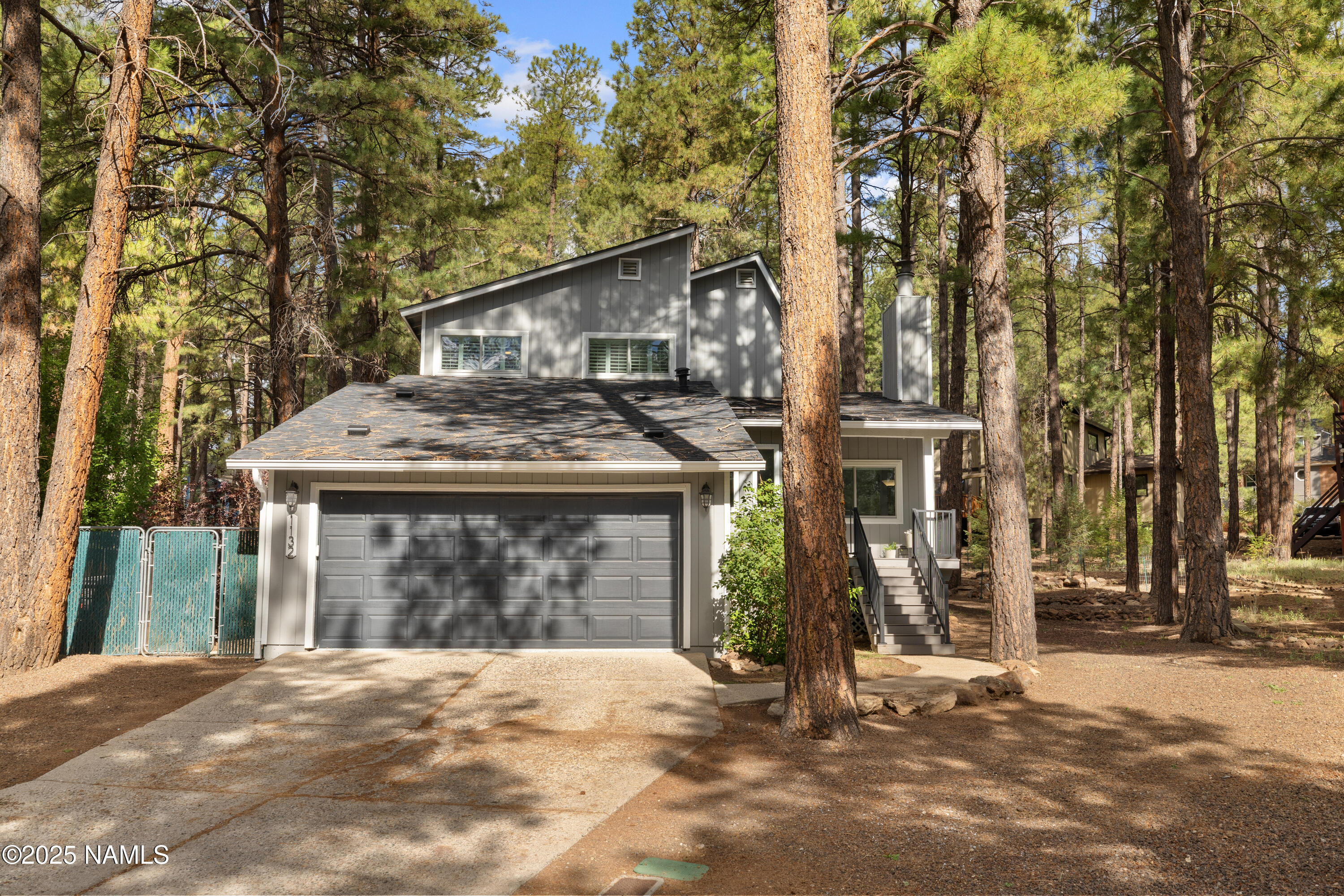 1132 W Ardrey Circle