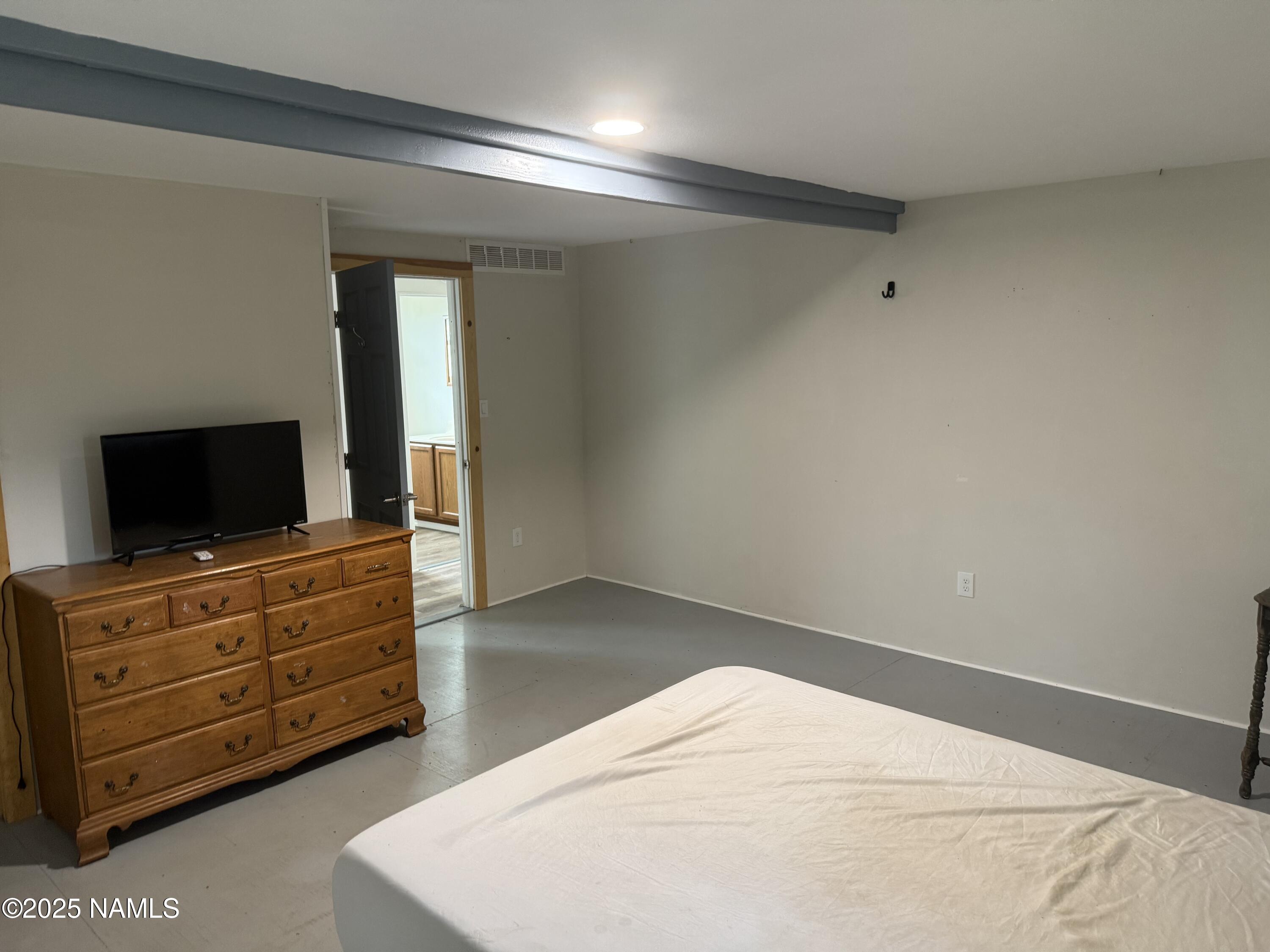 69 Leupp Road