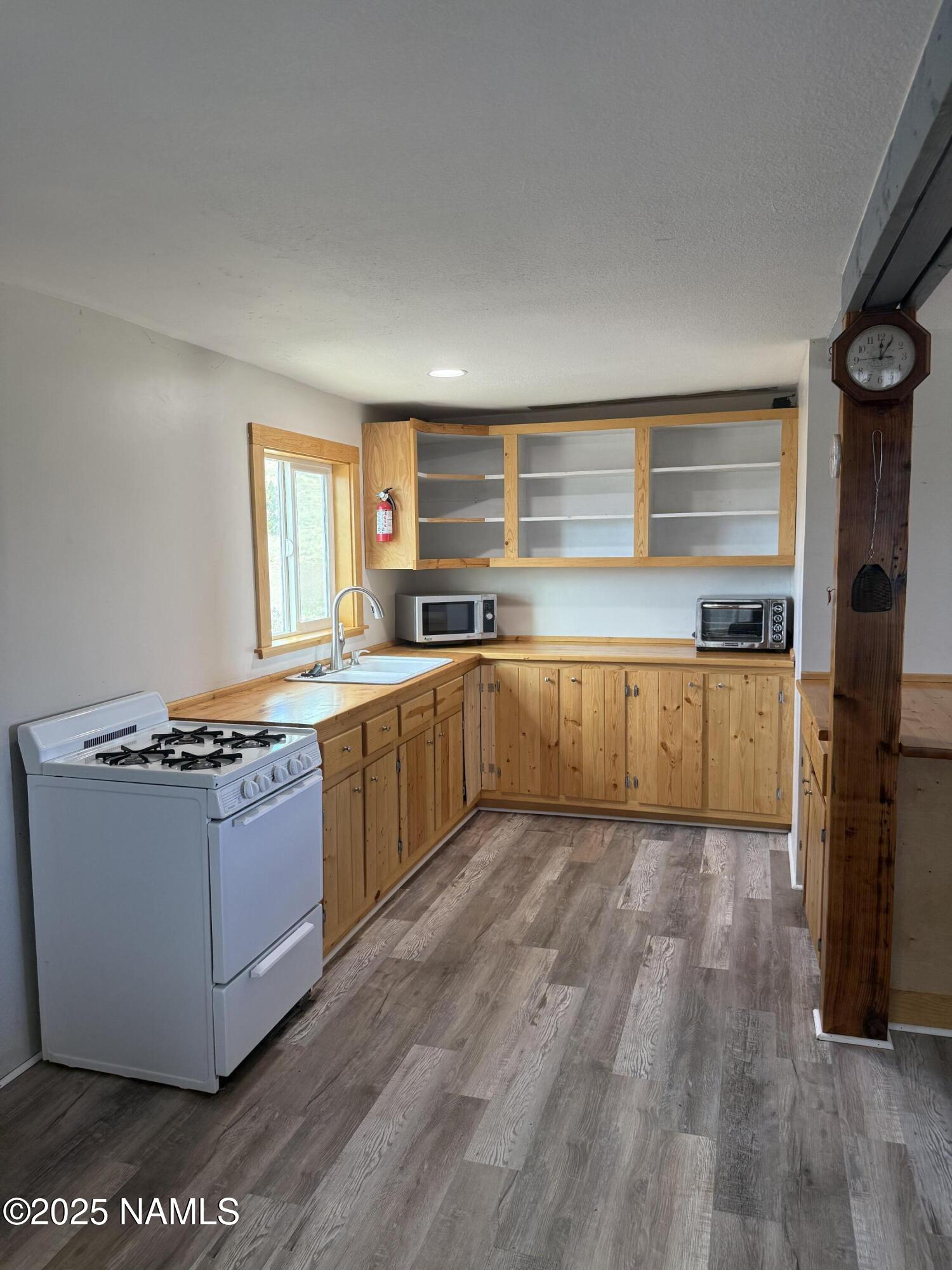 69 Leupp Road