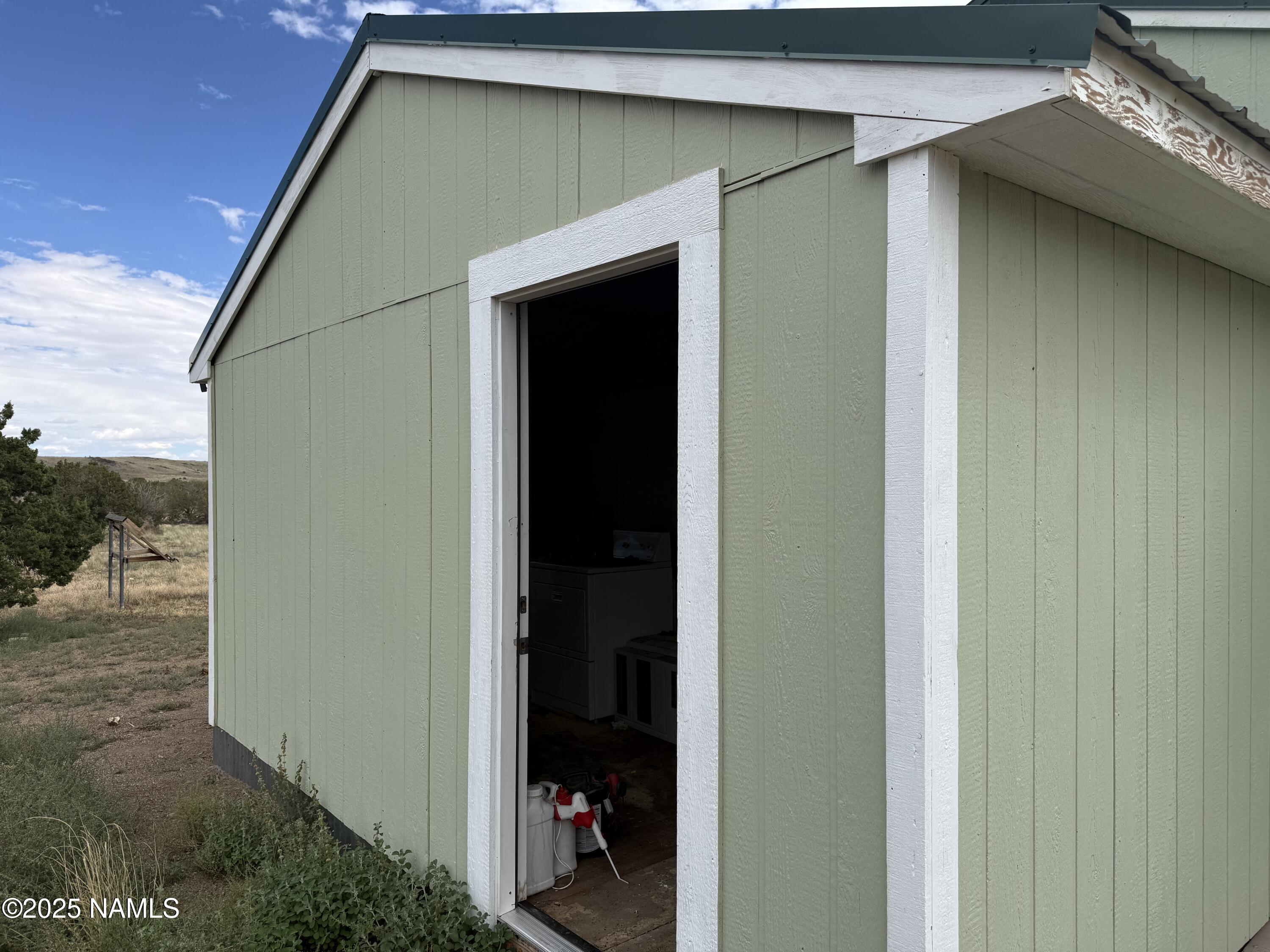 69 Leupp Road