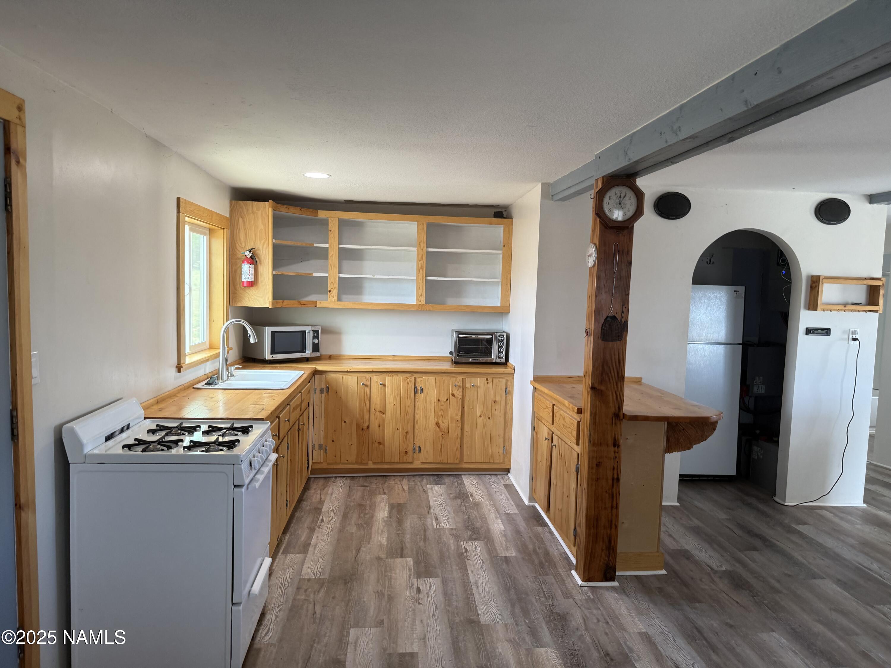 69 Leupp Road