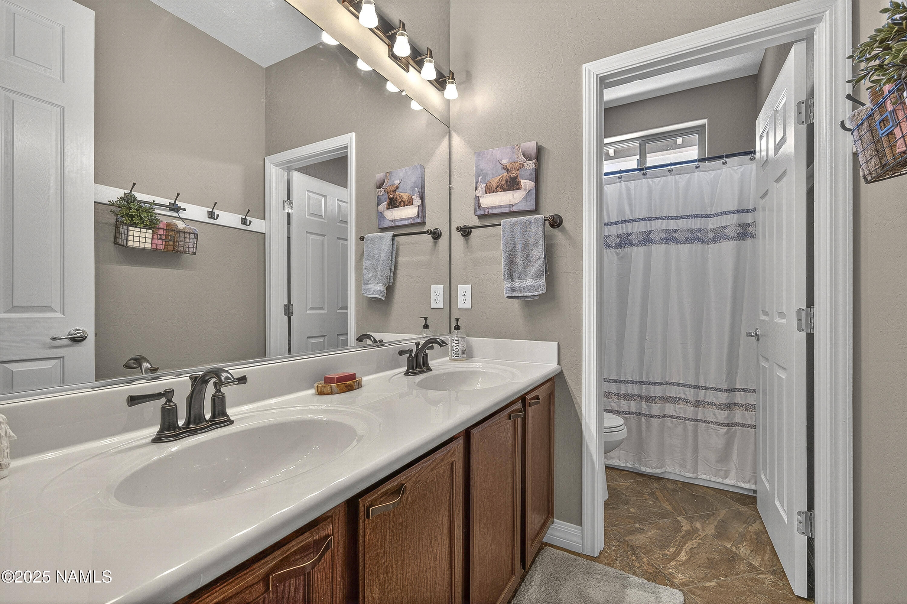 1172 N Warm Springs Trail