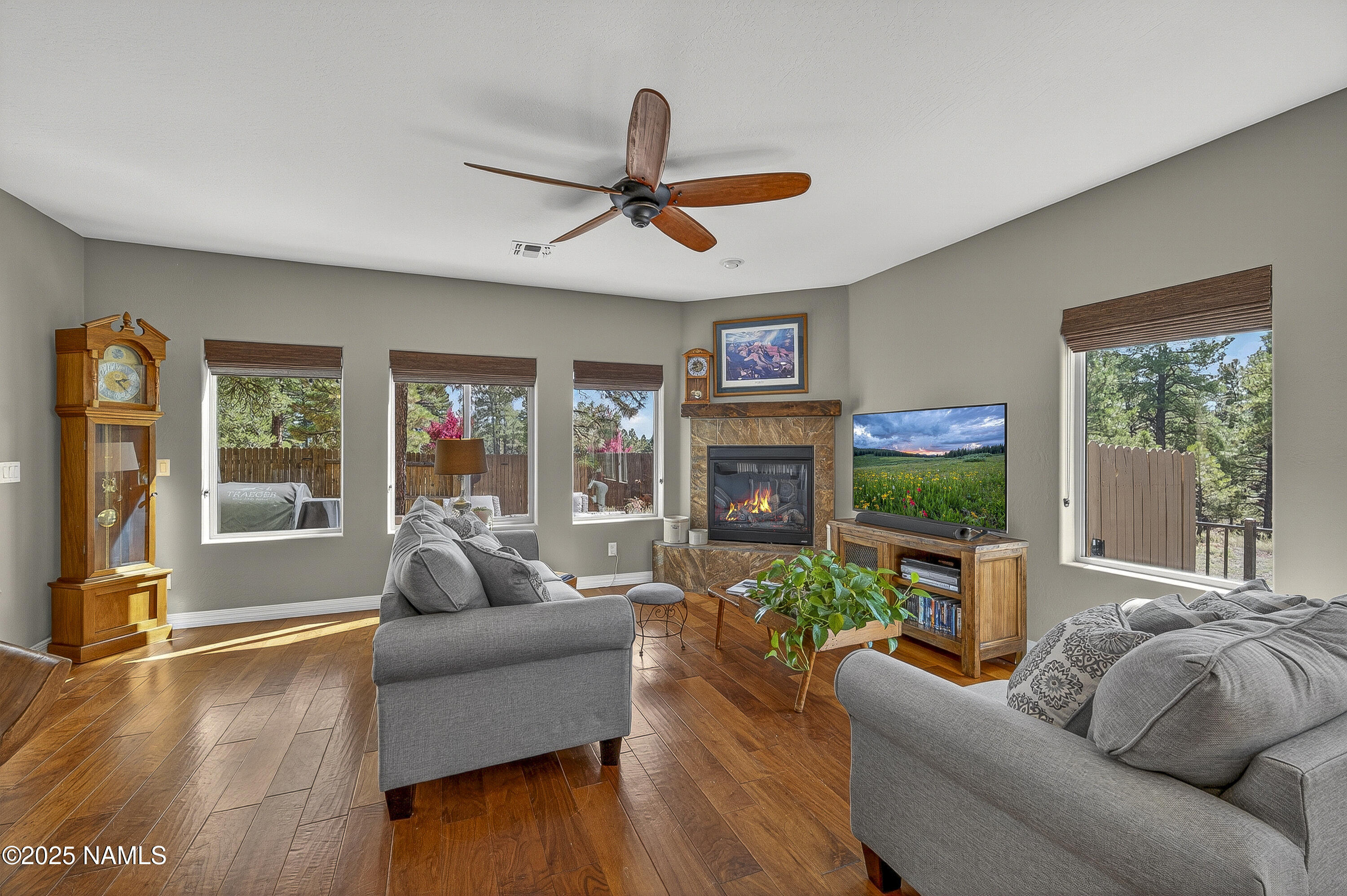 1172 N Warm Springs Trail