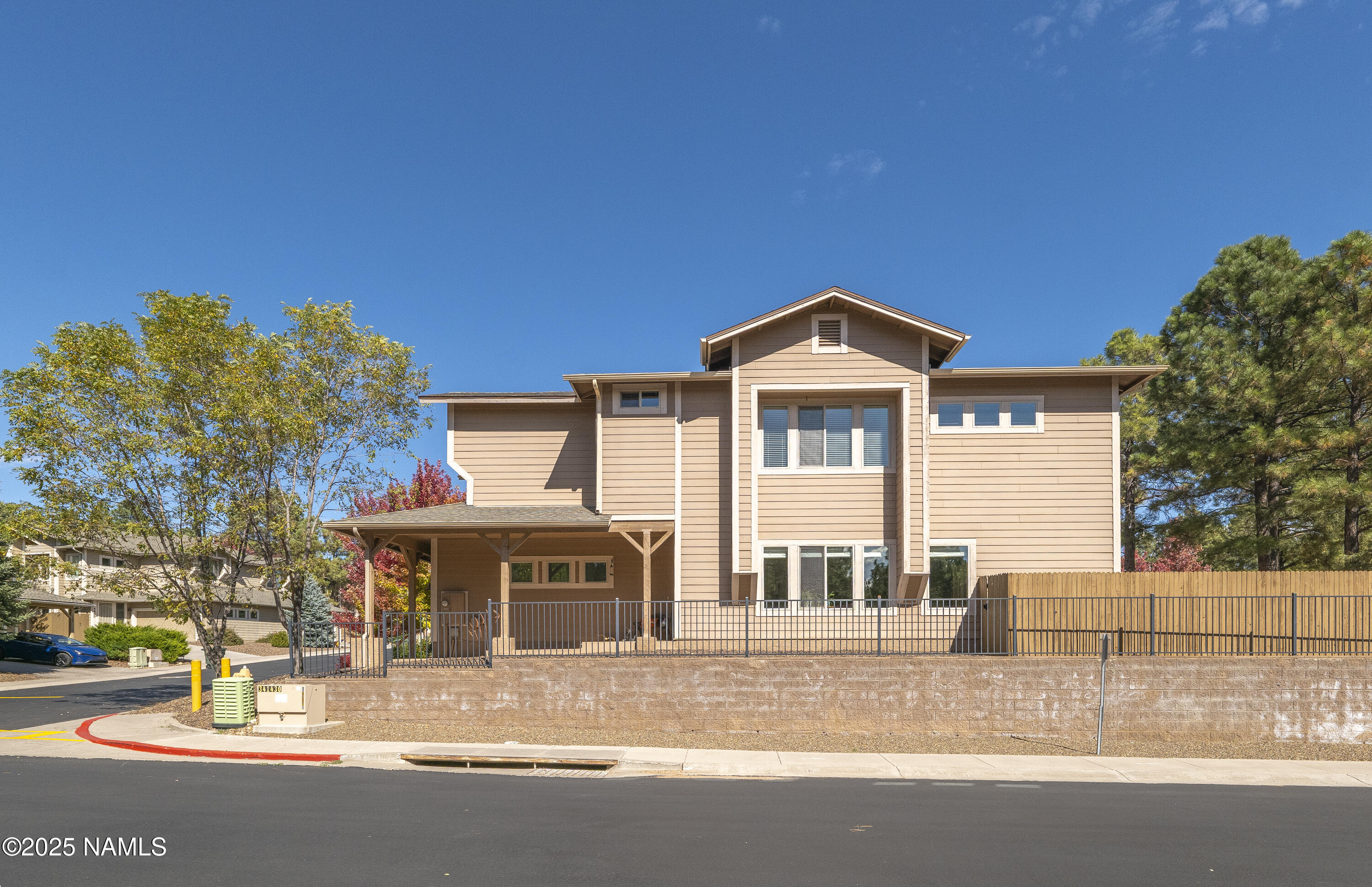 1172 N Warm Springs Trail