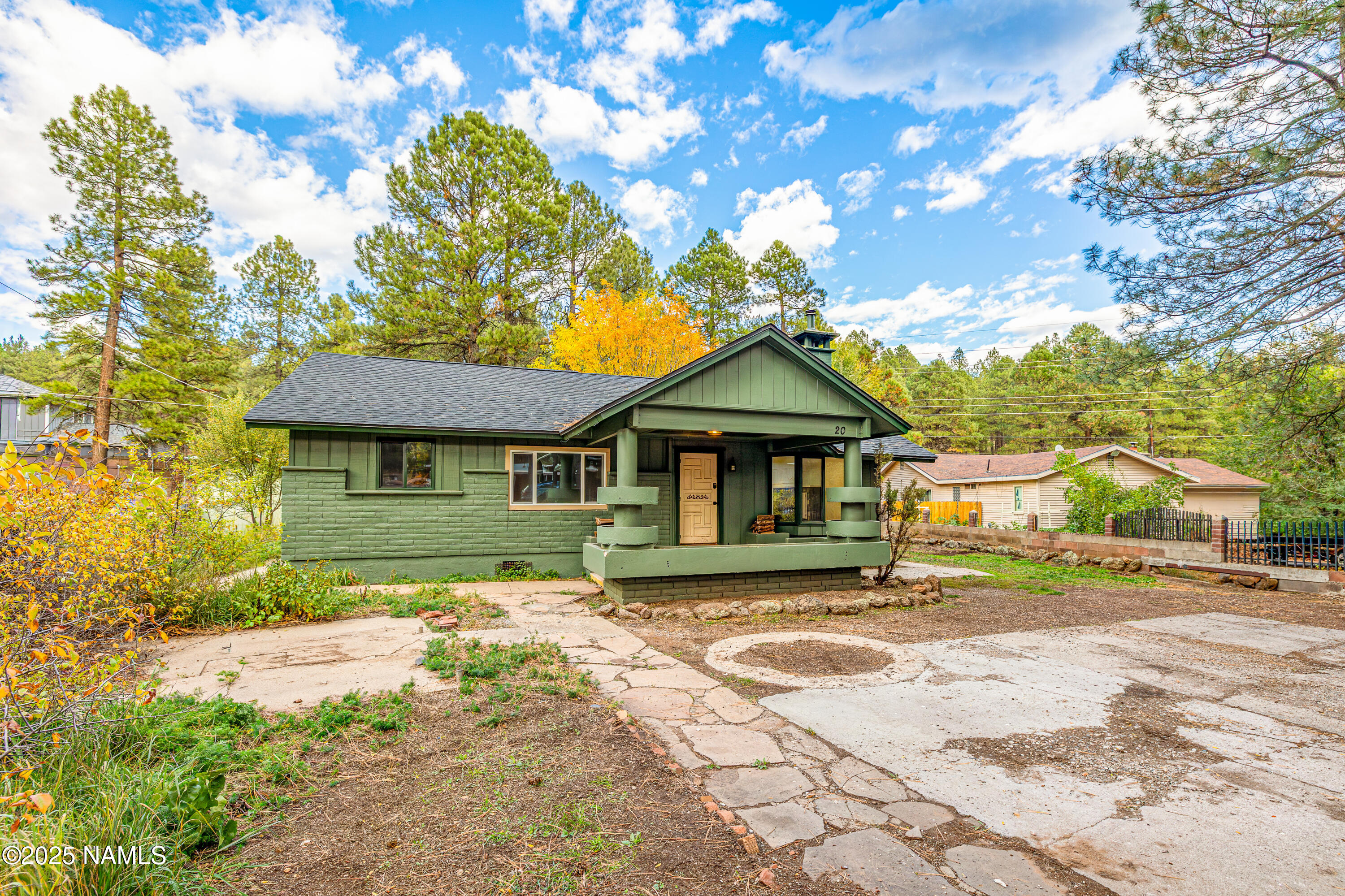 20 Pine Del Drive