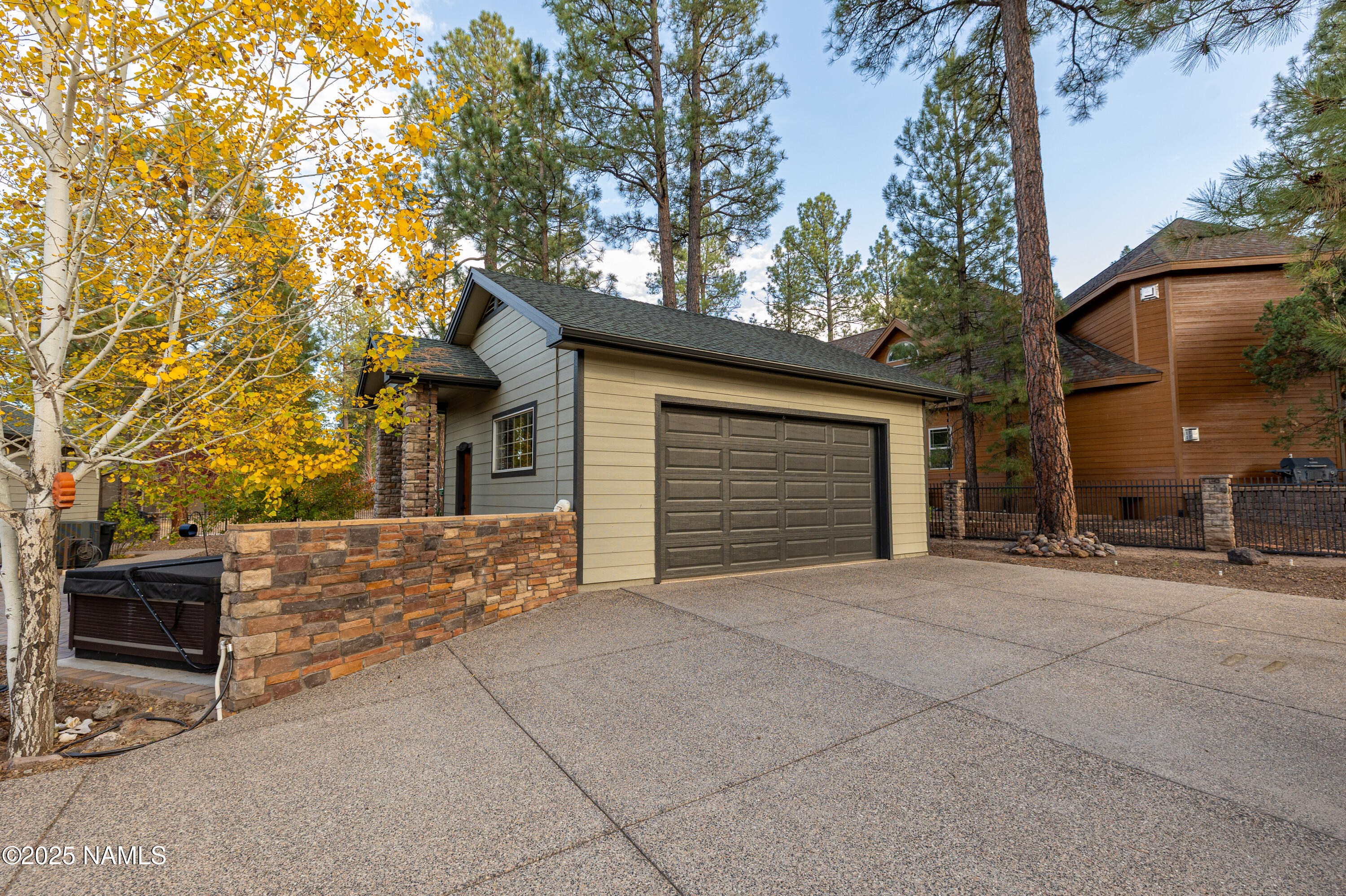 2921 W Castle Pines Drive