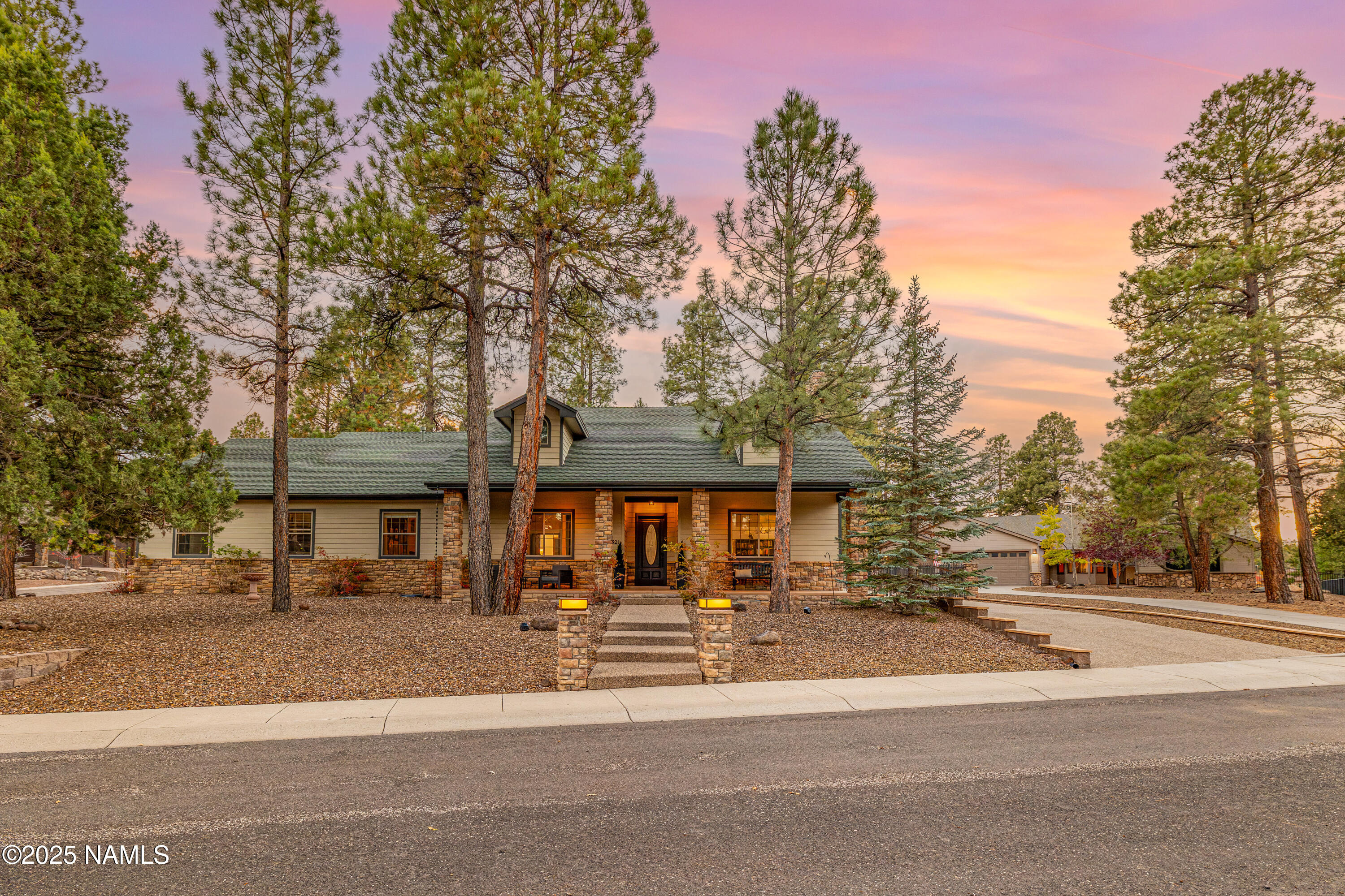 2921 W Castle Pines Drive