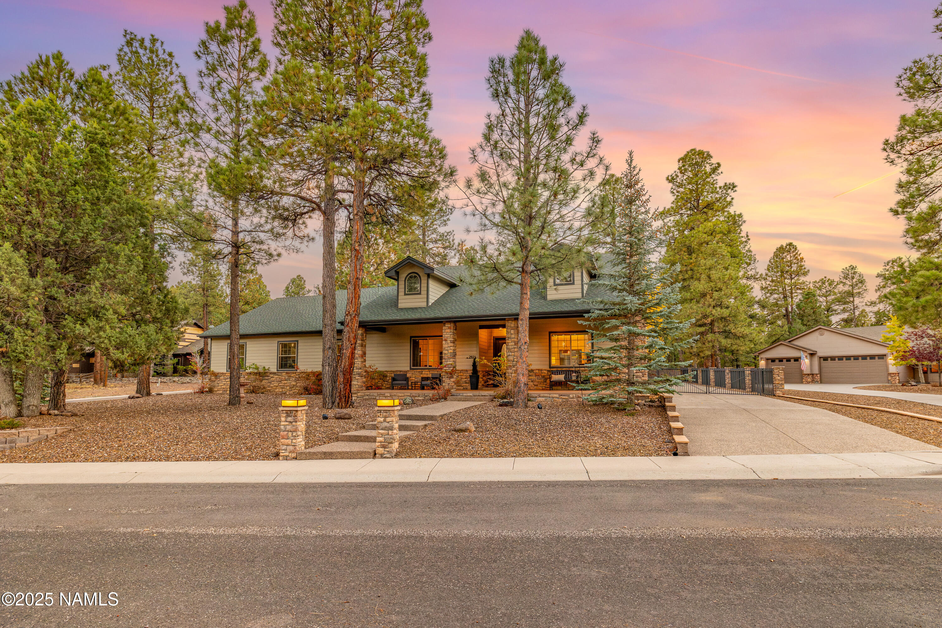 2921 W Castle Pines Drive