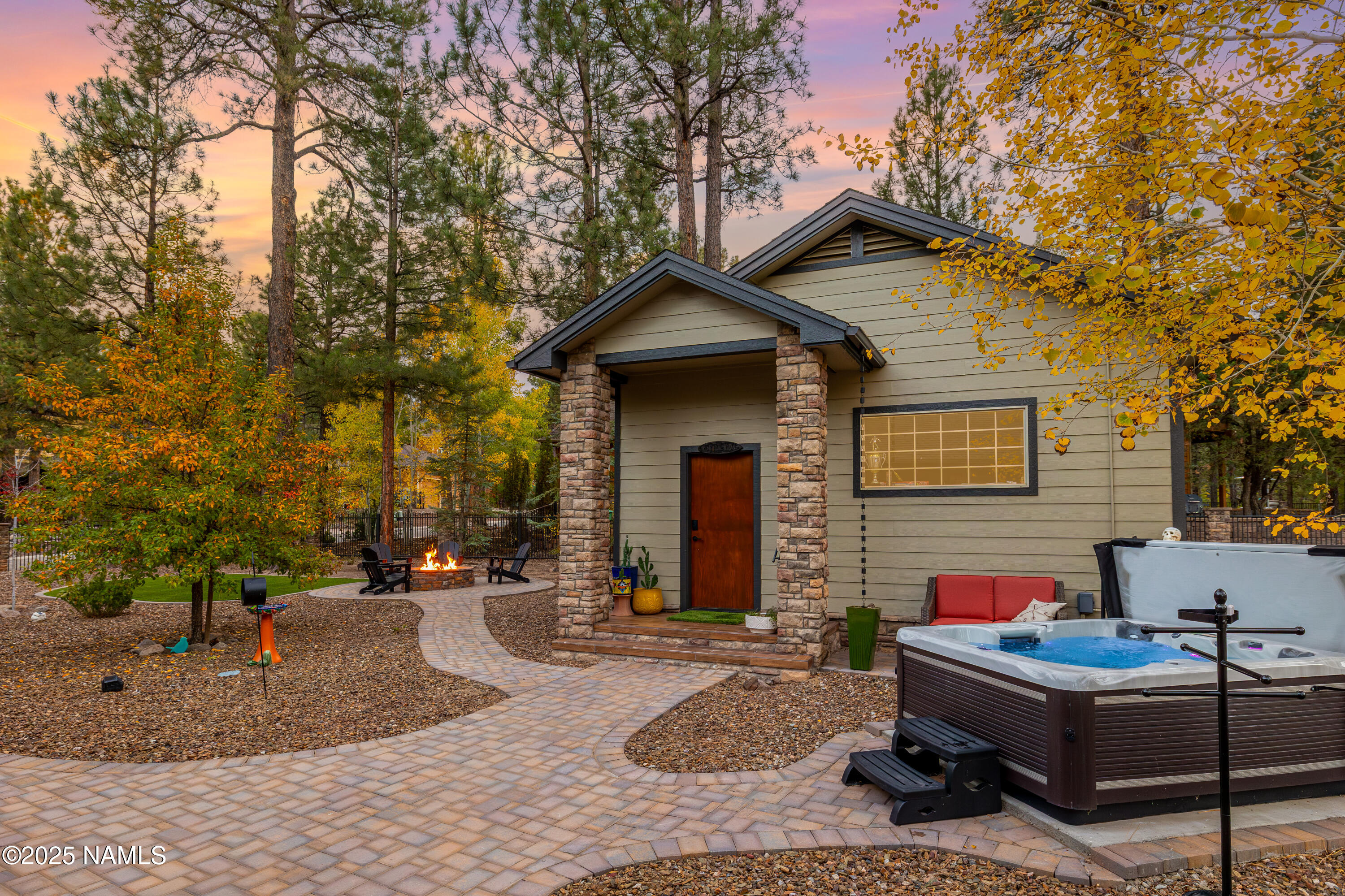 2921 W Castle Pines Drive