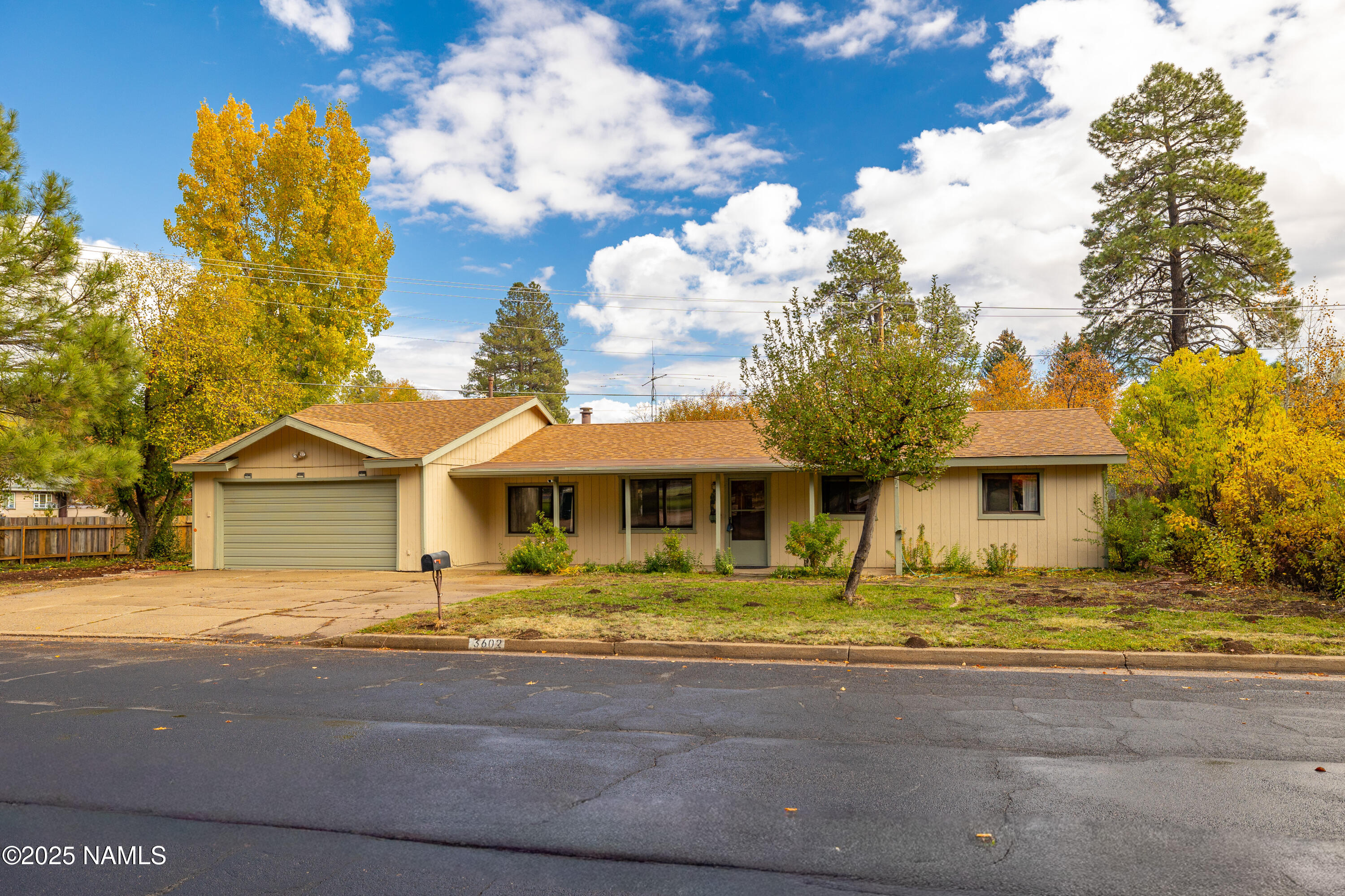 3602 S Cochise Drive