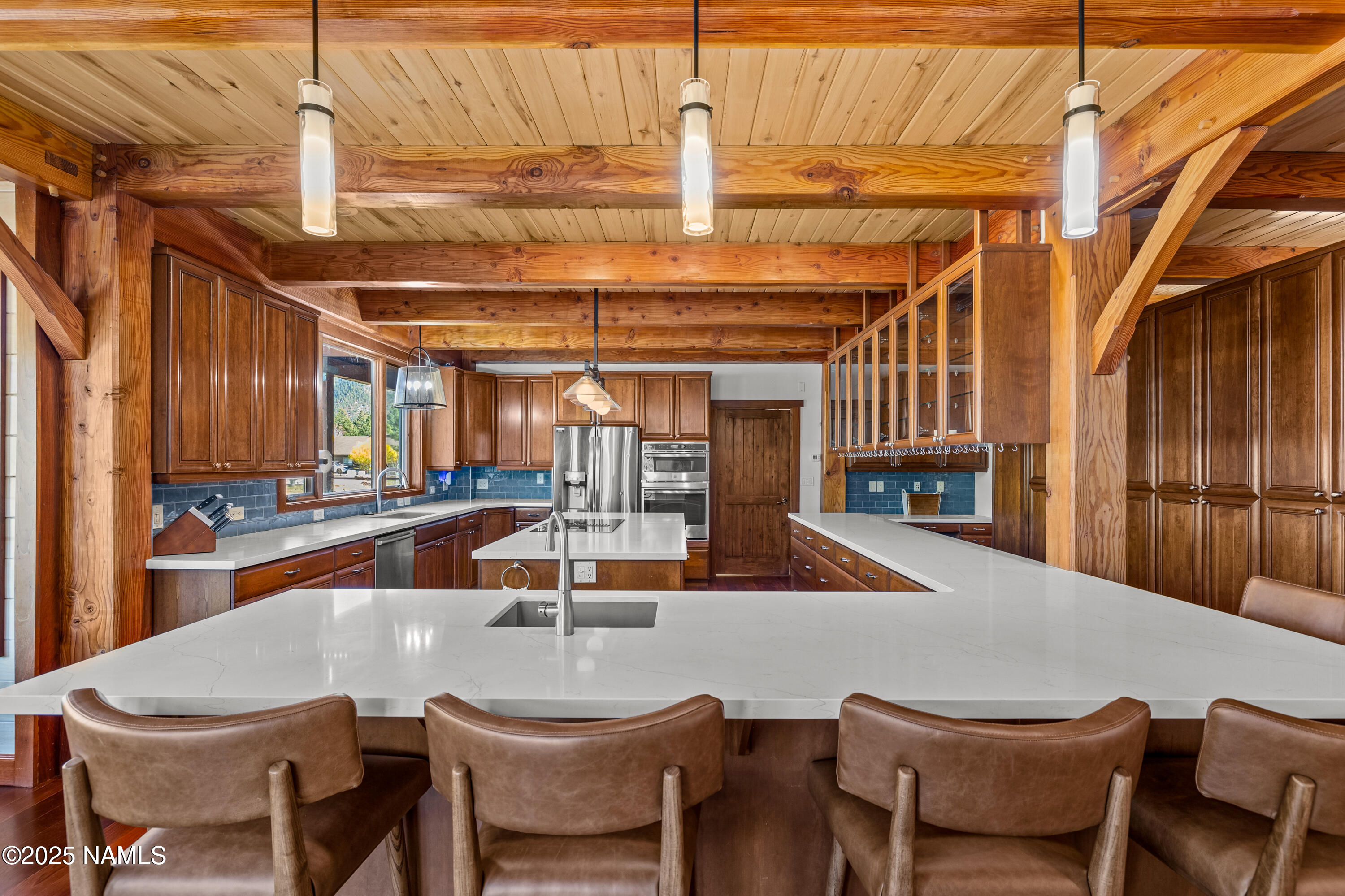 150 E Flat Rock