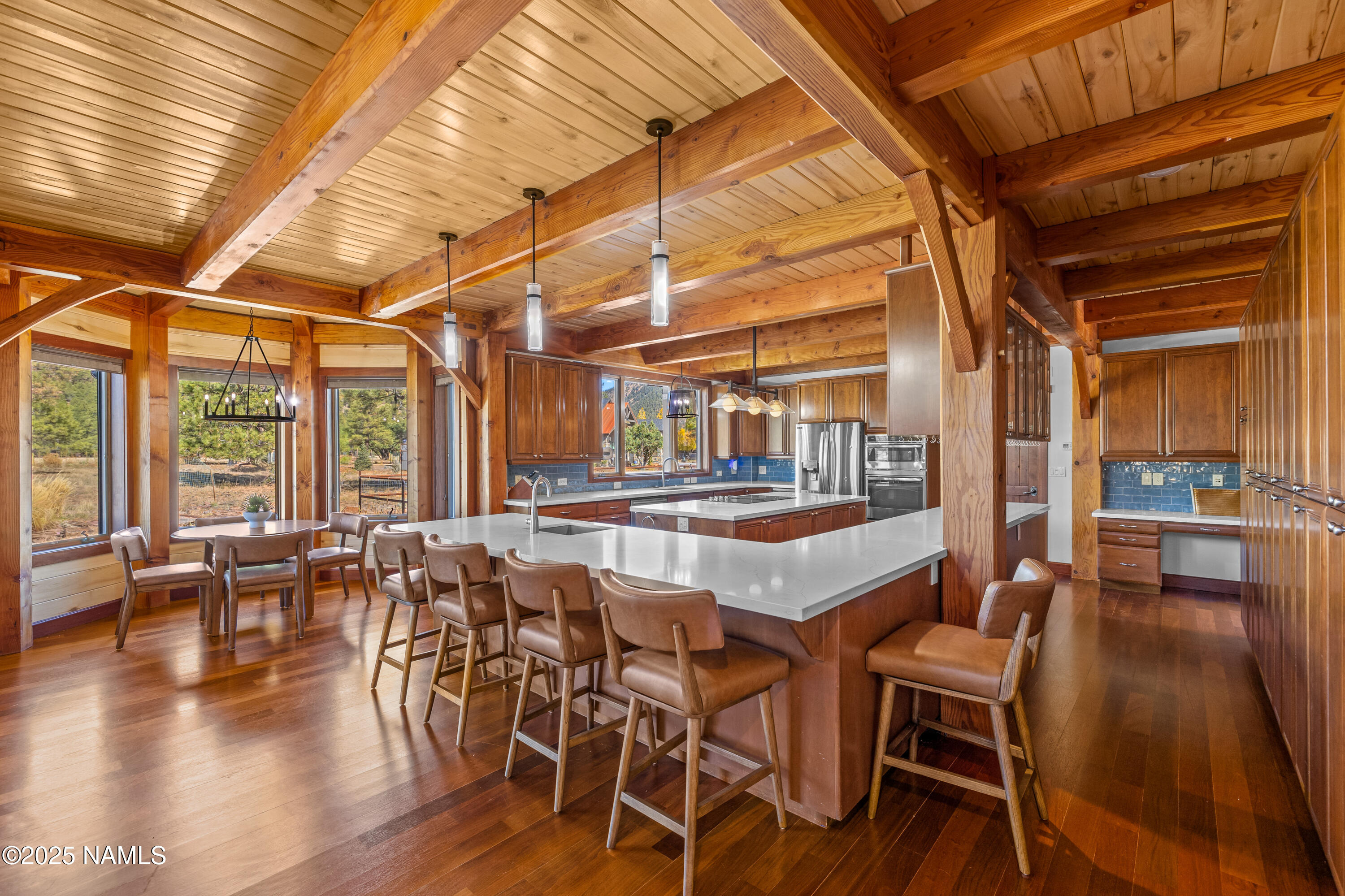 150 E Flat Rock