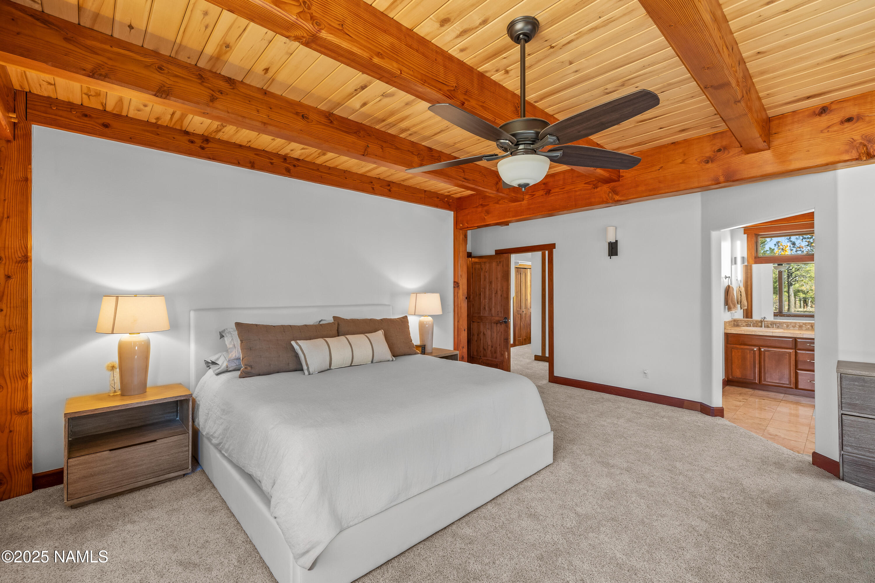 150 E Flat Rock