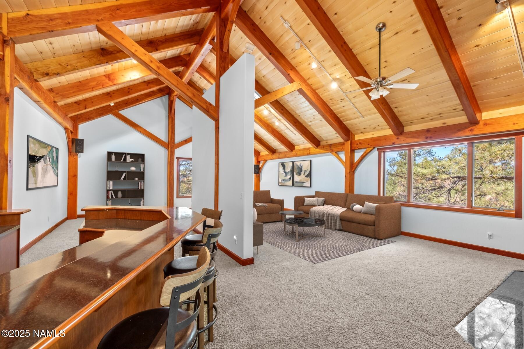 150 E Flat Rock