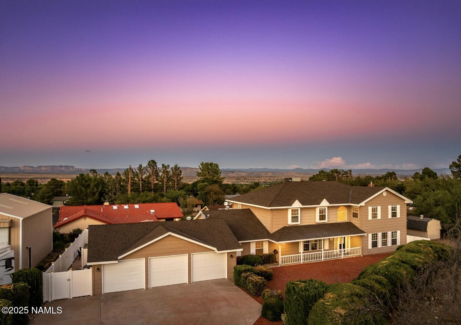 570 La Jolla Circle