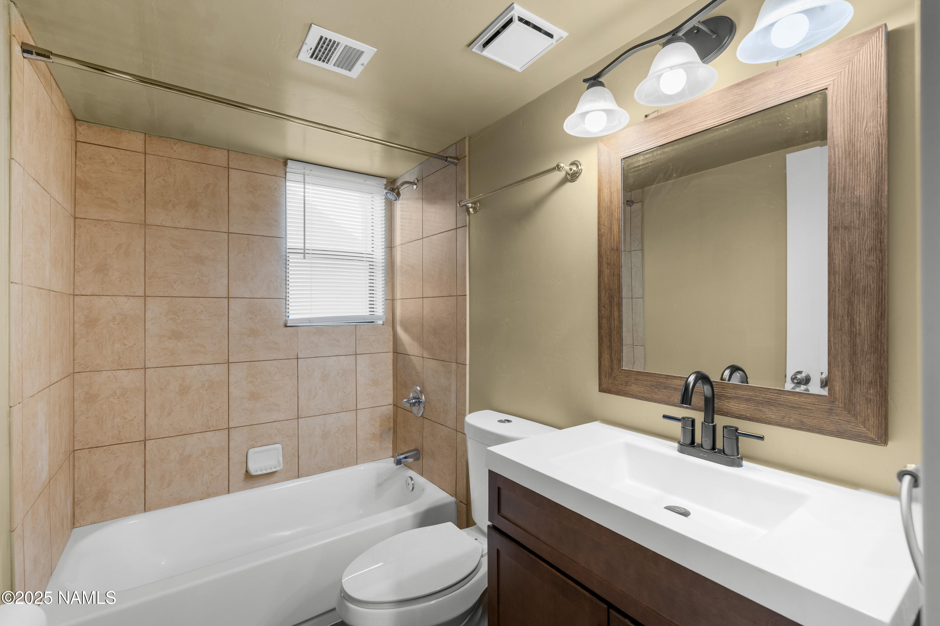 3200 S Litzler Drive 17-117