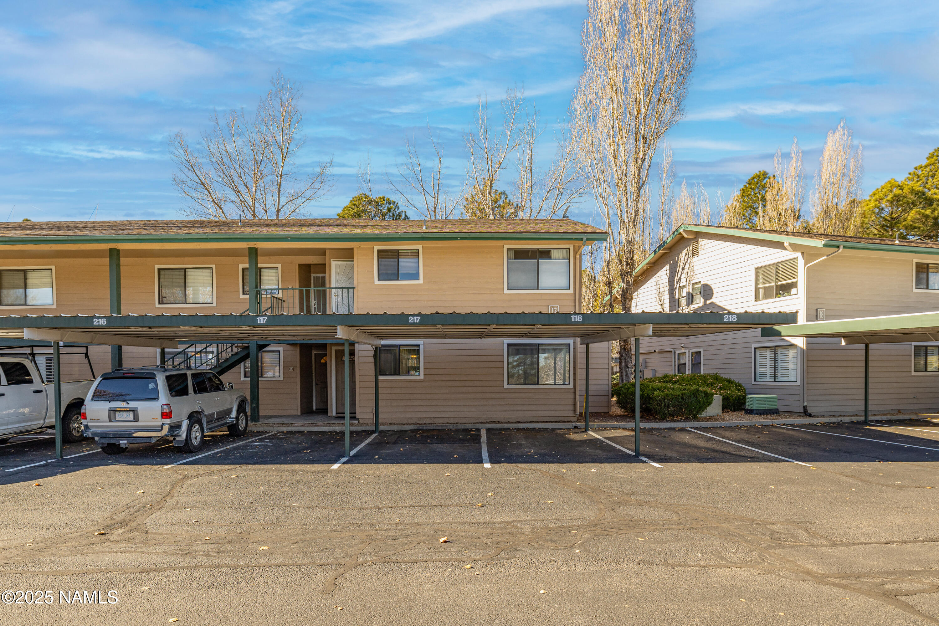 3200 S Litzler Drive 17-117