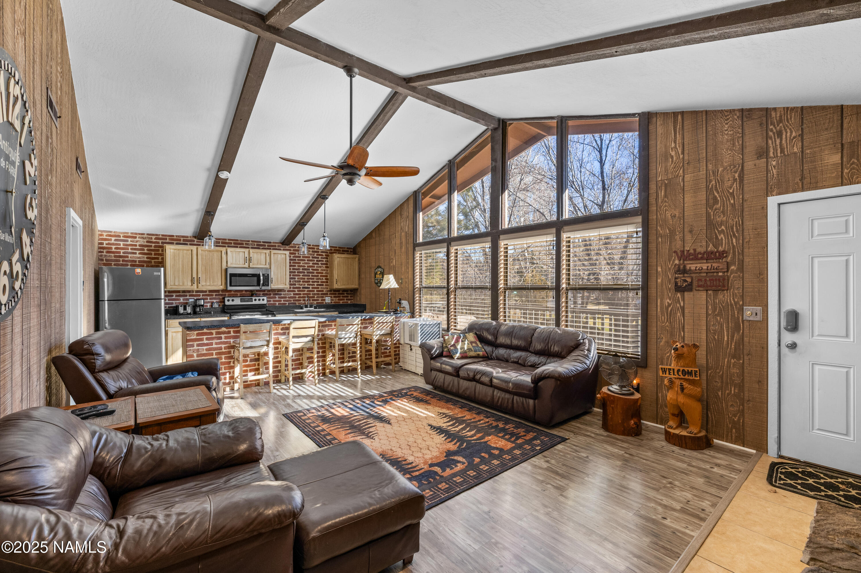 2041 N Country Club Drive