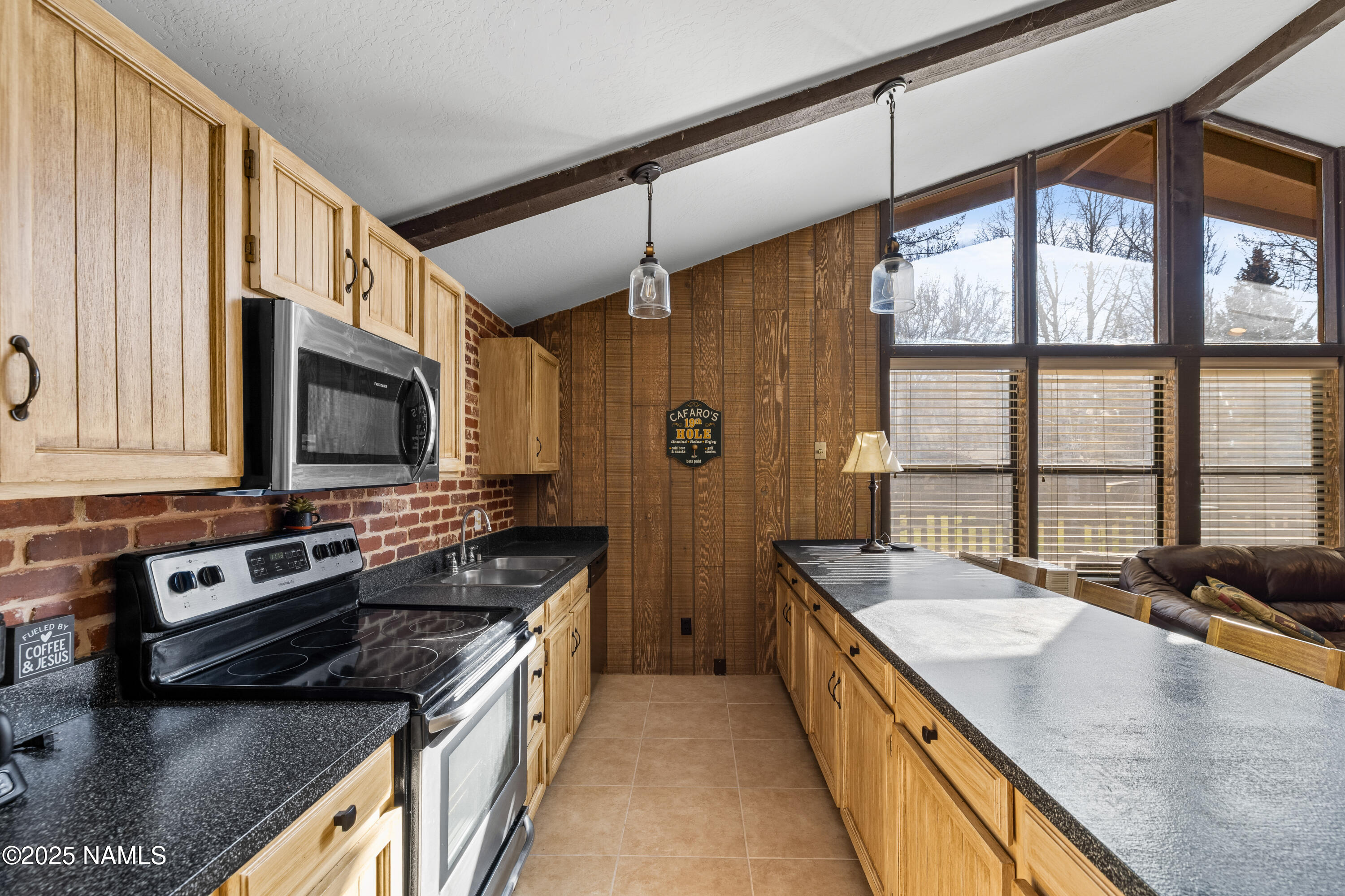 2041 N Country Club Drive