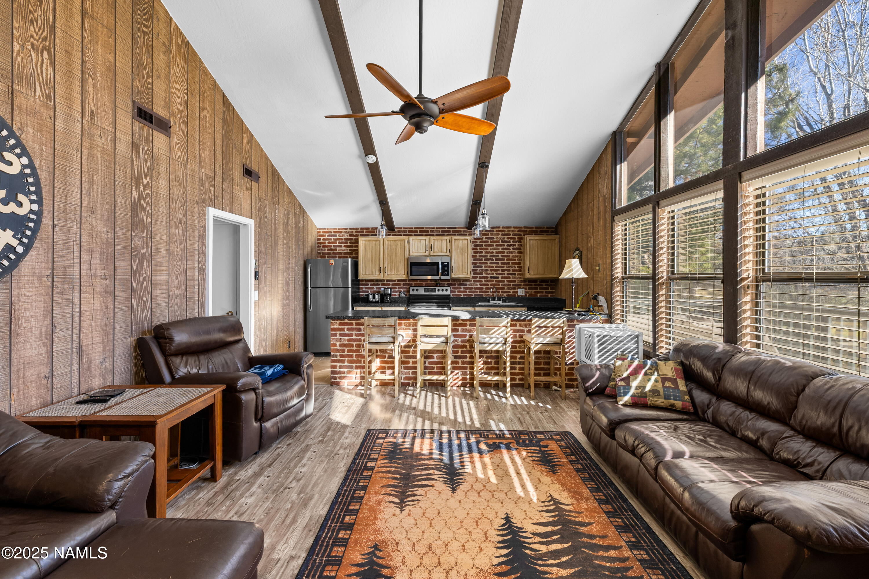 2041 N Country Club Drive