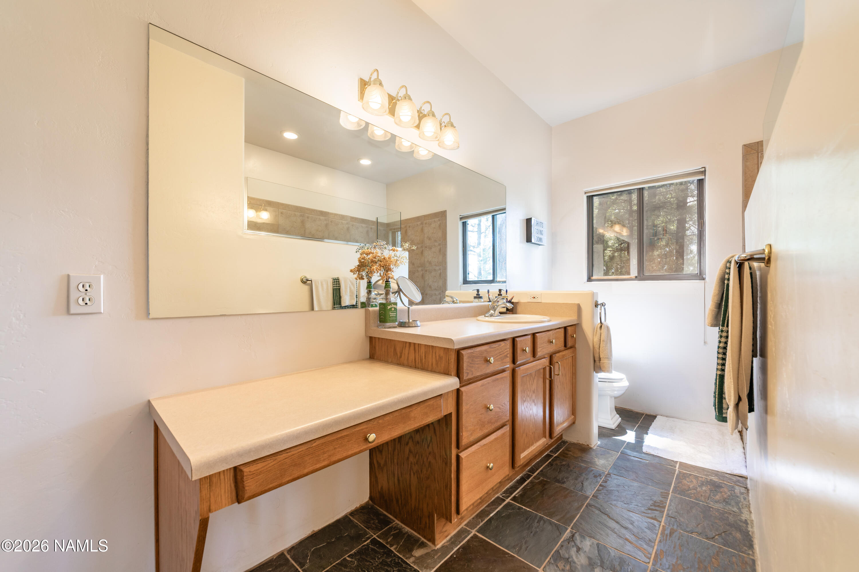 4338 E Rustic Knolls Lane