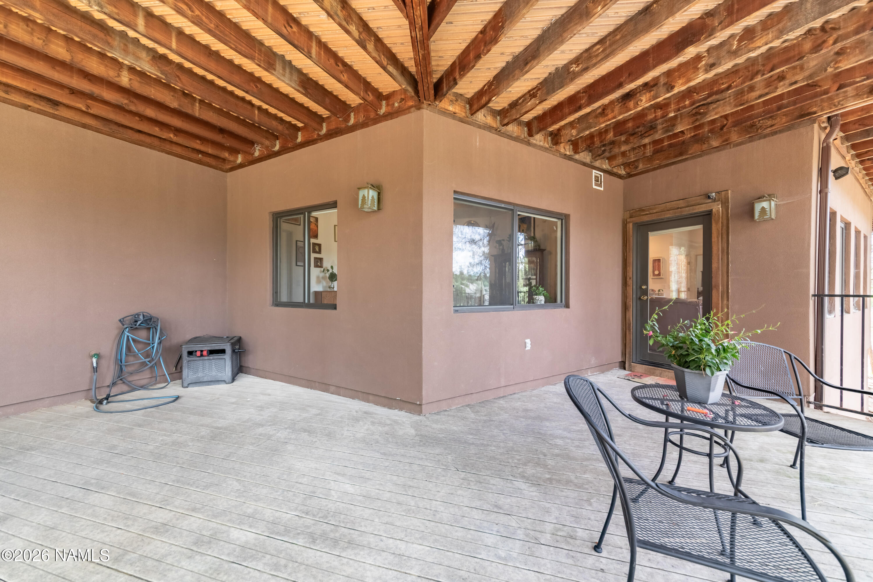 4338 E Rustic Knolls Lane