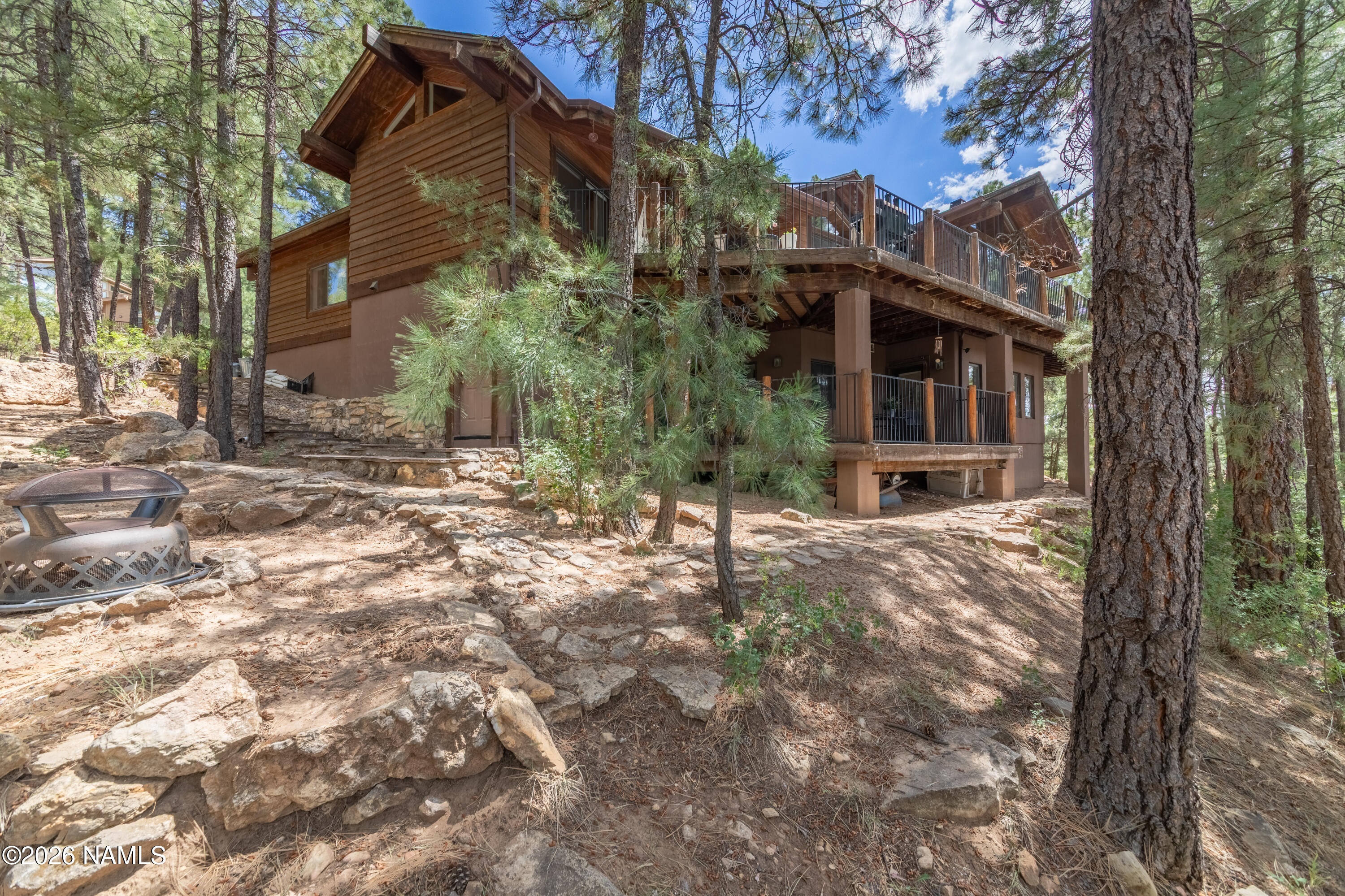 4338 E Rustic Knolls Lane