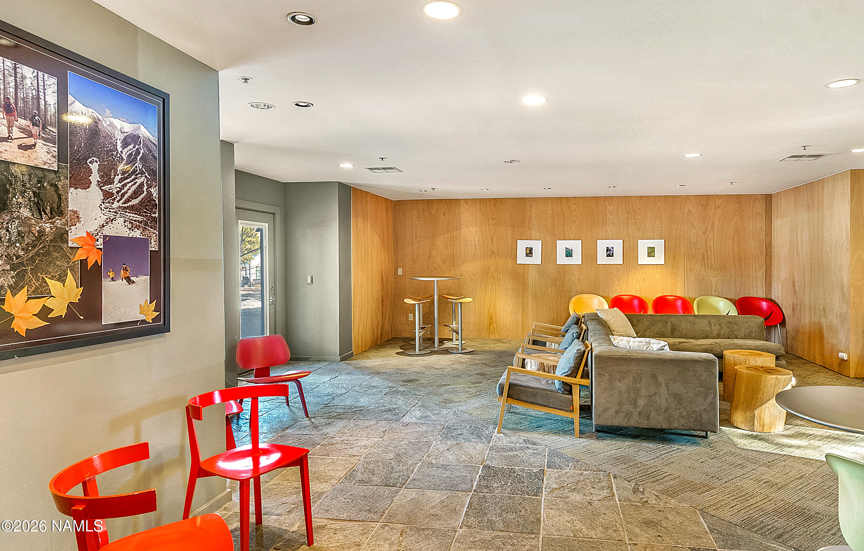 1385 W University Avenue B6-247