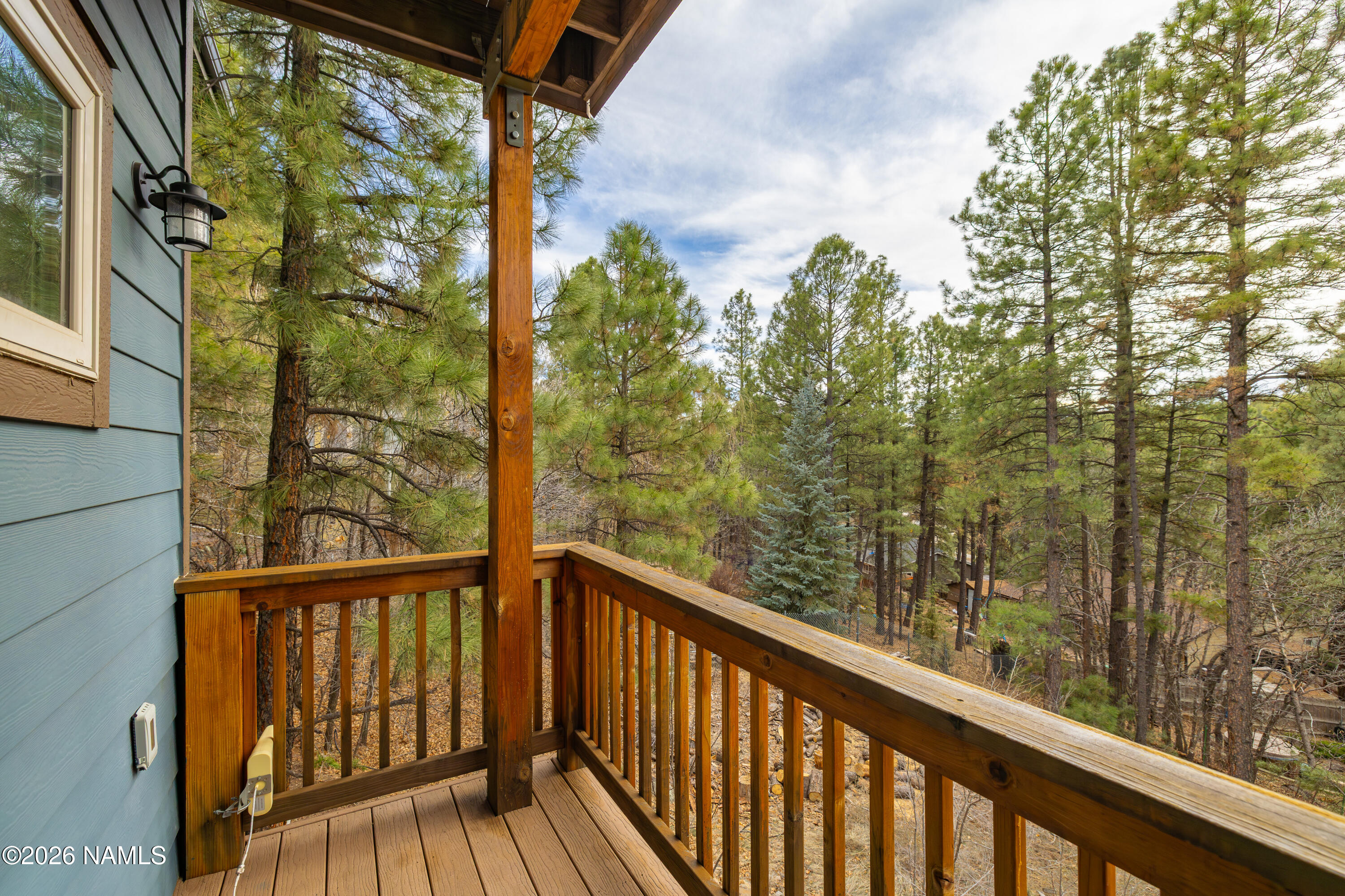 795 E Ponderosa Parkway