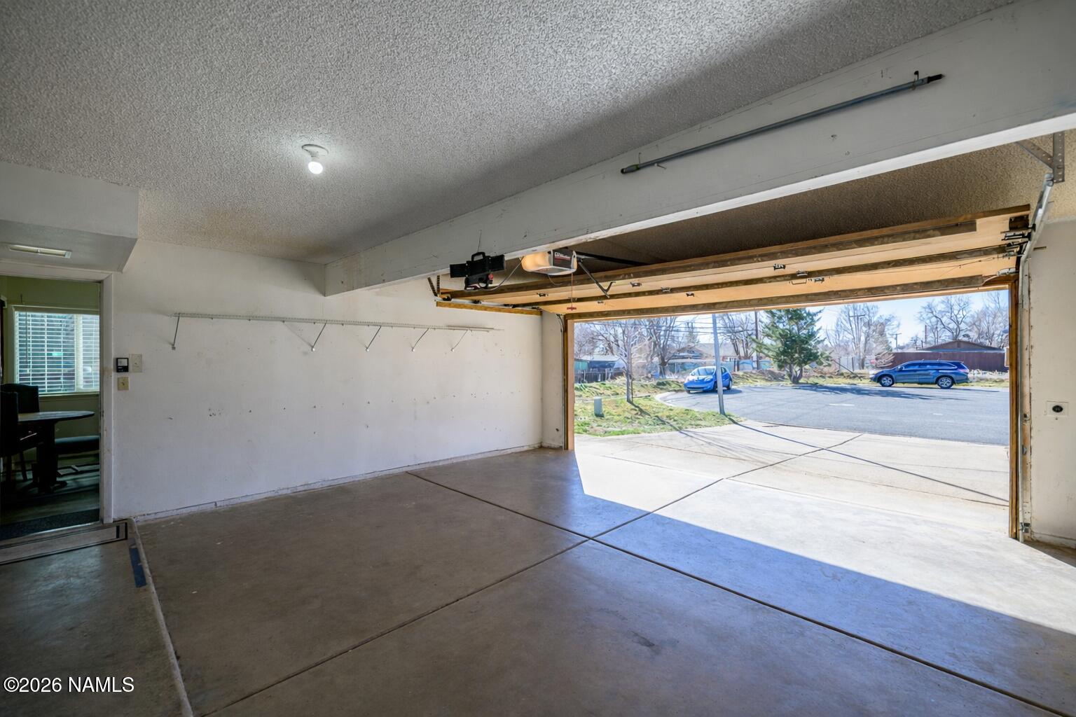 2560 E Cassidy Lane