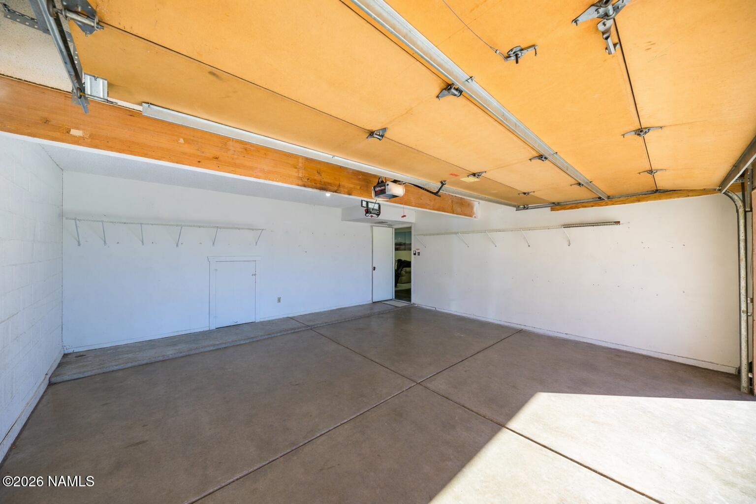 2560 E Cassidy Lane